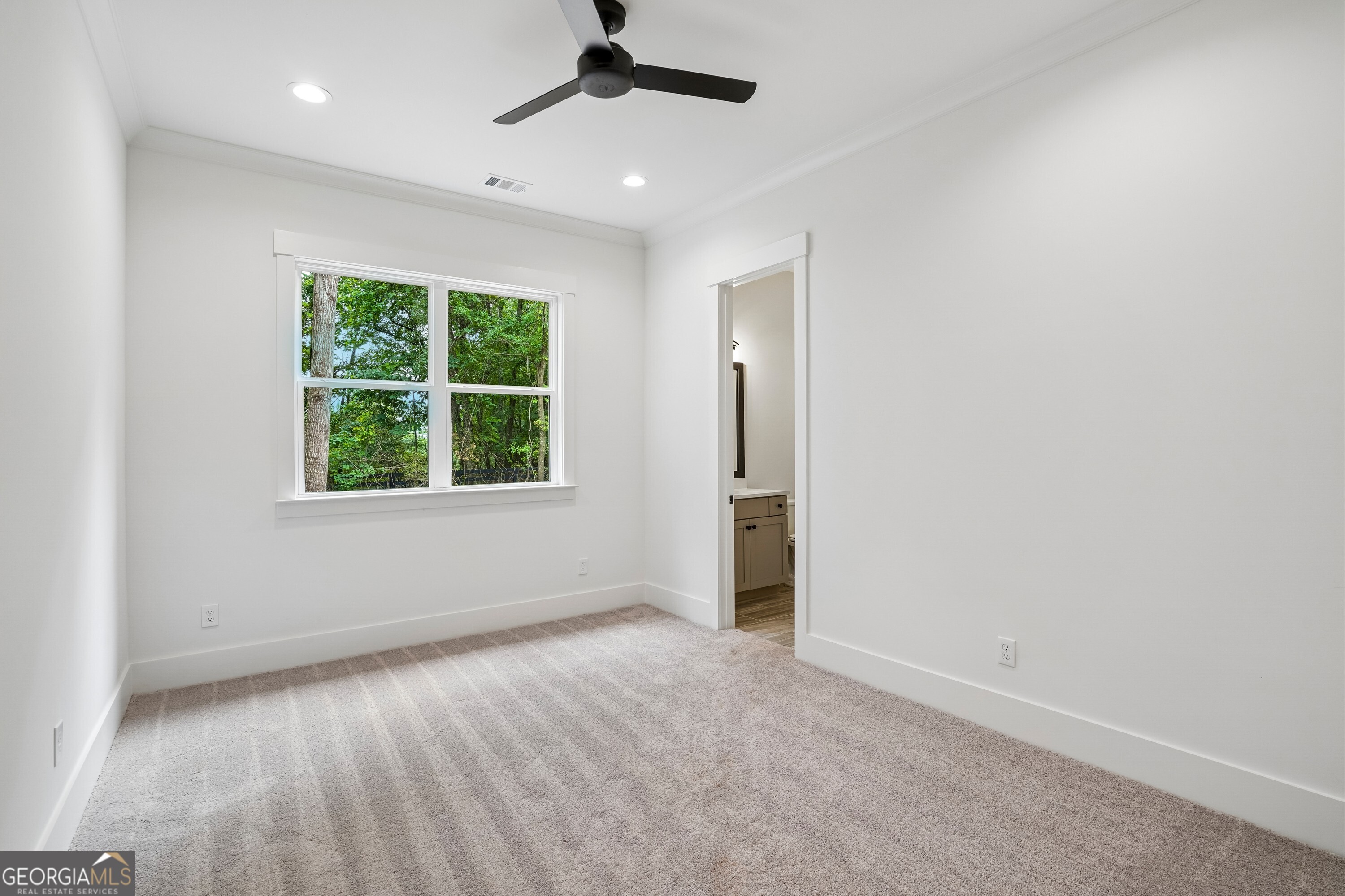 2395 Glade Overlook