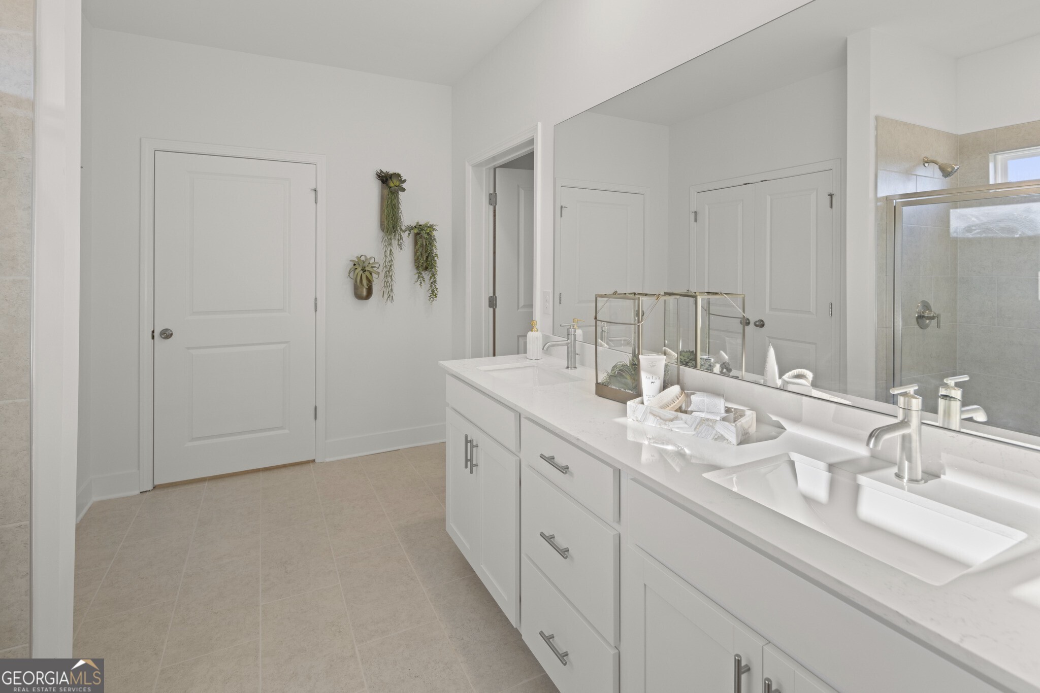 2905 Beaver Dam Lane