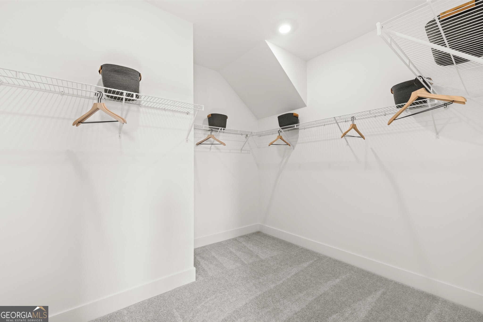 2909 Beaver Dam Lane