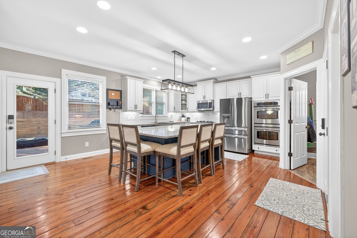 8023 Sleepy Lagoon Way