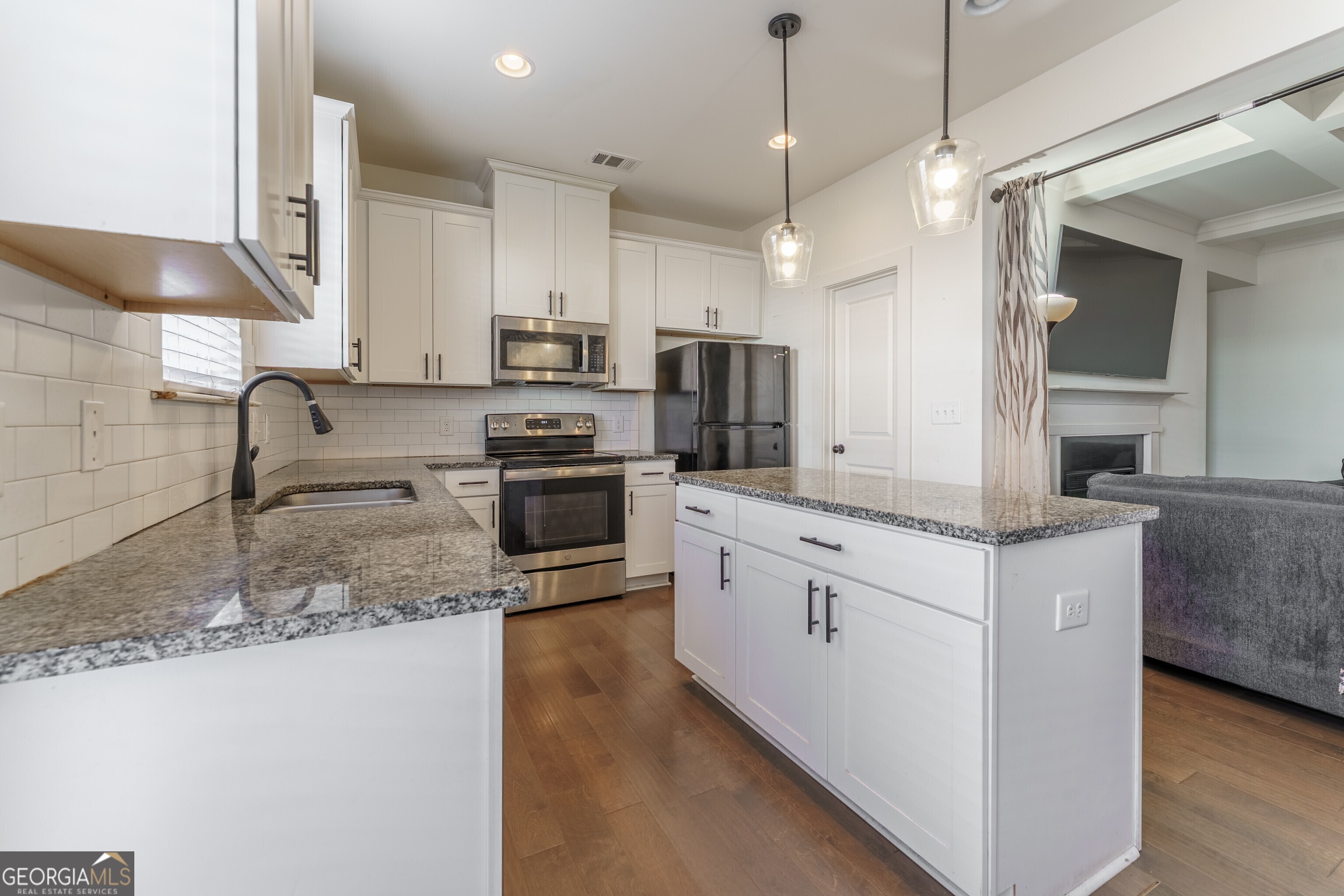 73 South Auburn Landing Place