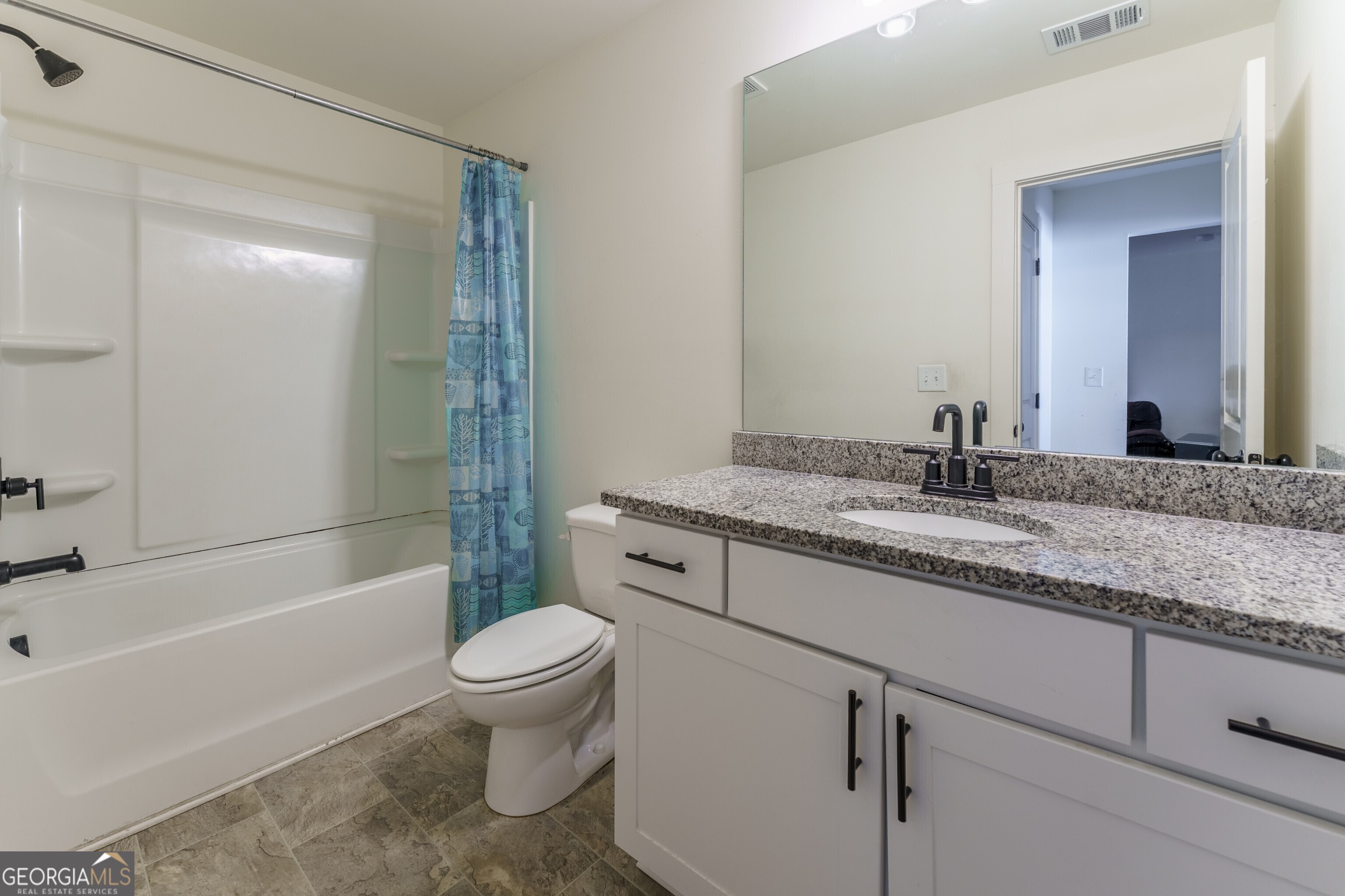 73 South Auburn Landing Place