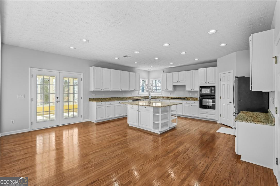 775 Martin Field Drive