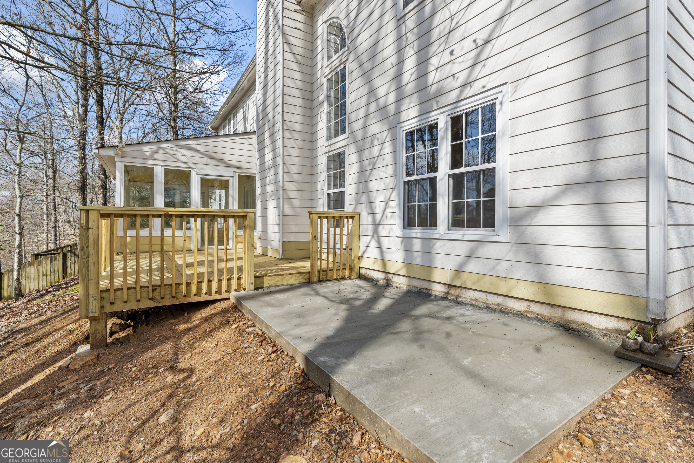 775 Martin Field Drive