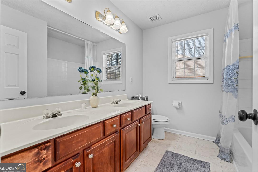 775 Martin Field Drive