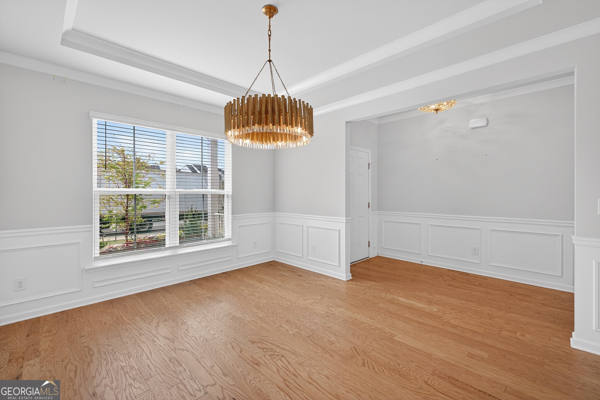 7277 Maple Brook Lane