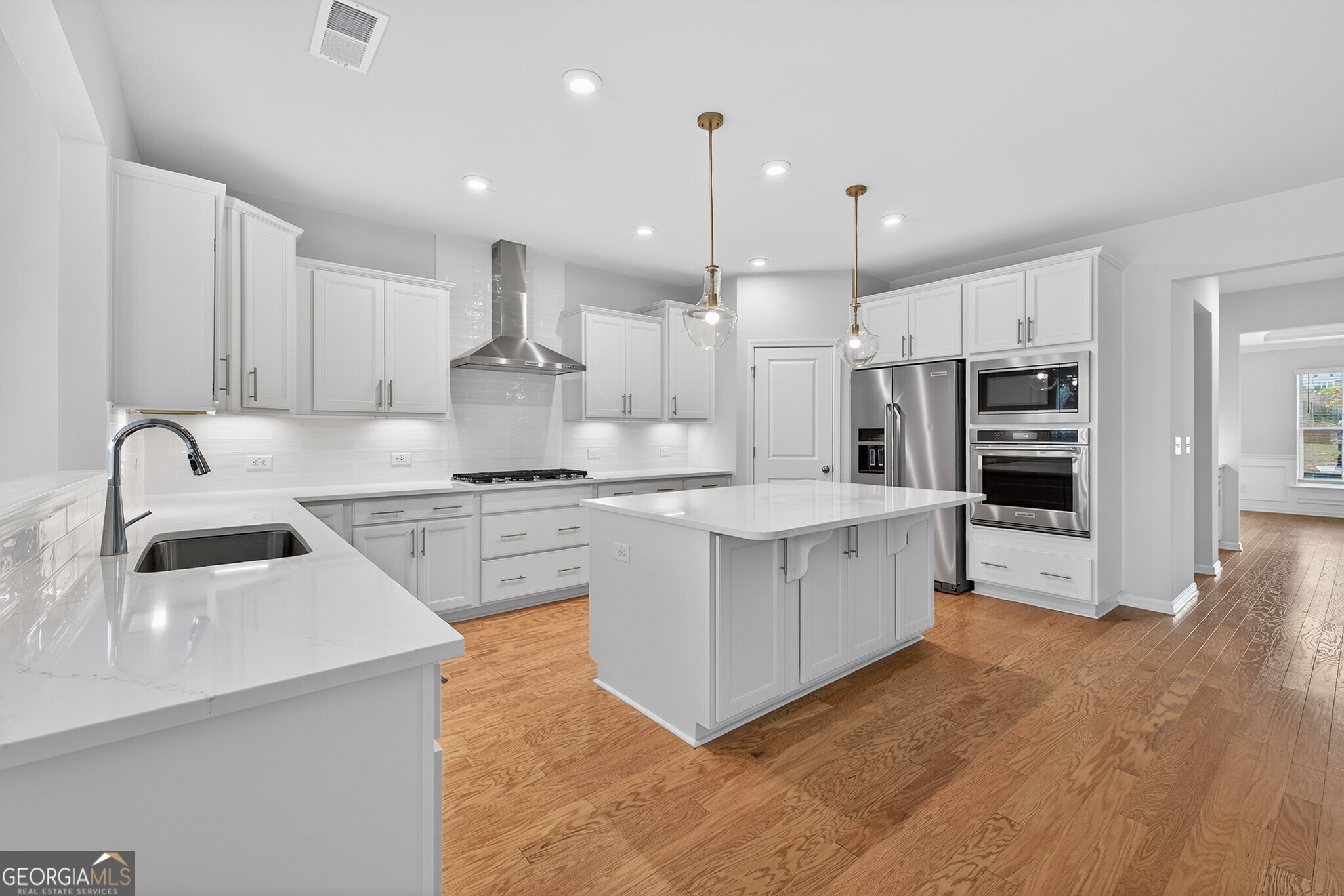 7277 Maple Brook Lane