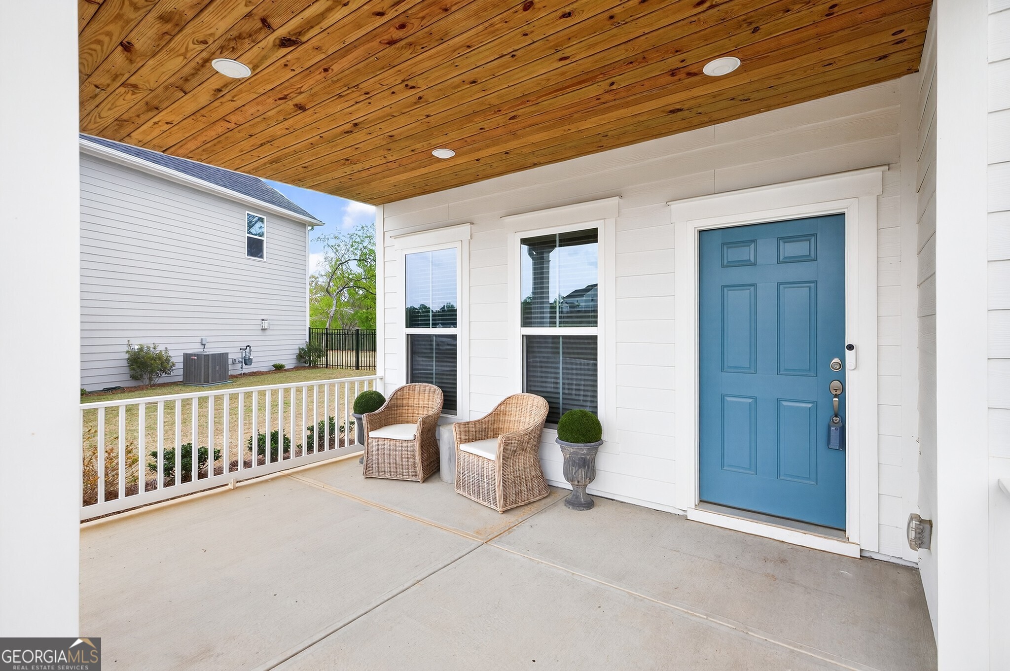7277 Maple Brook Lane