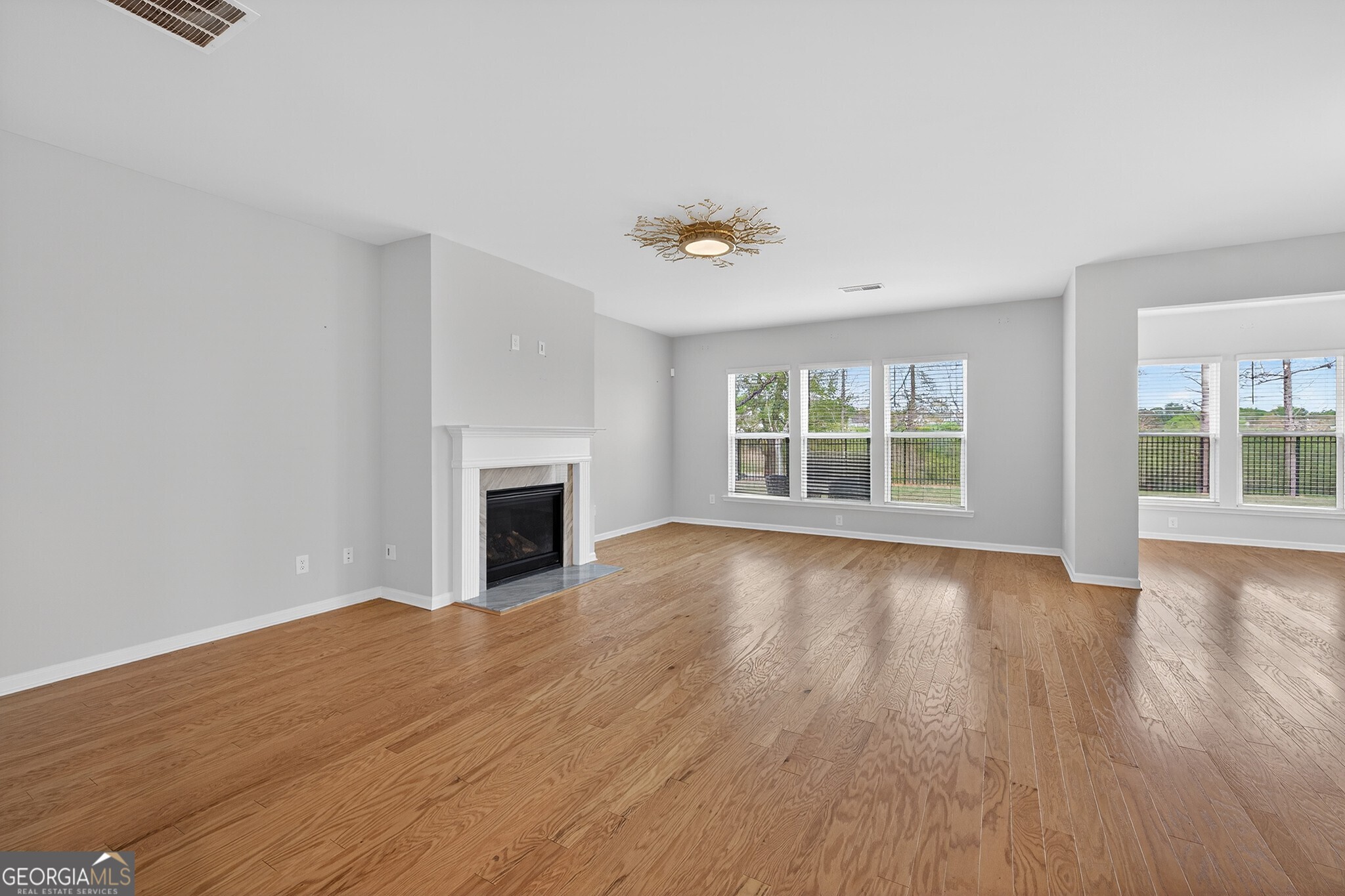 7277 Maple Brook Lane