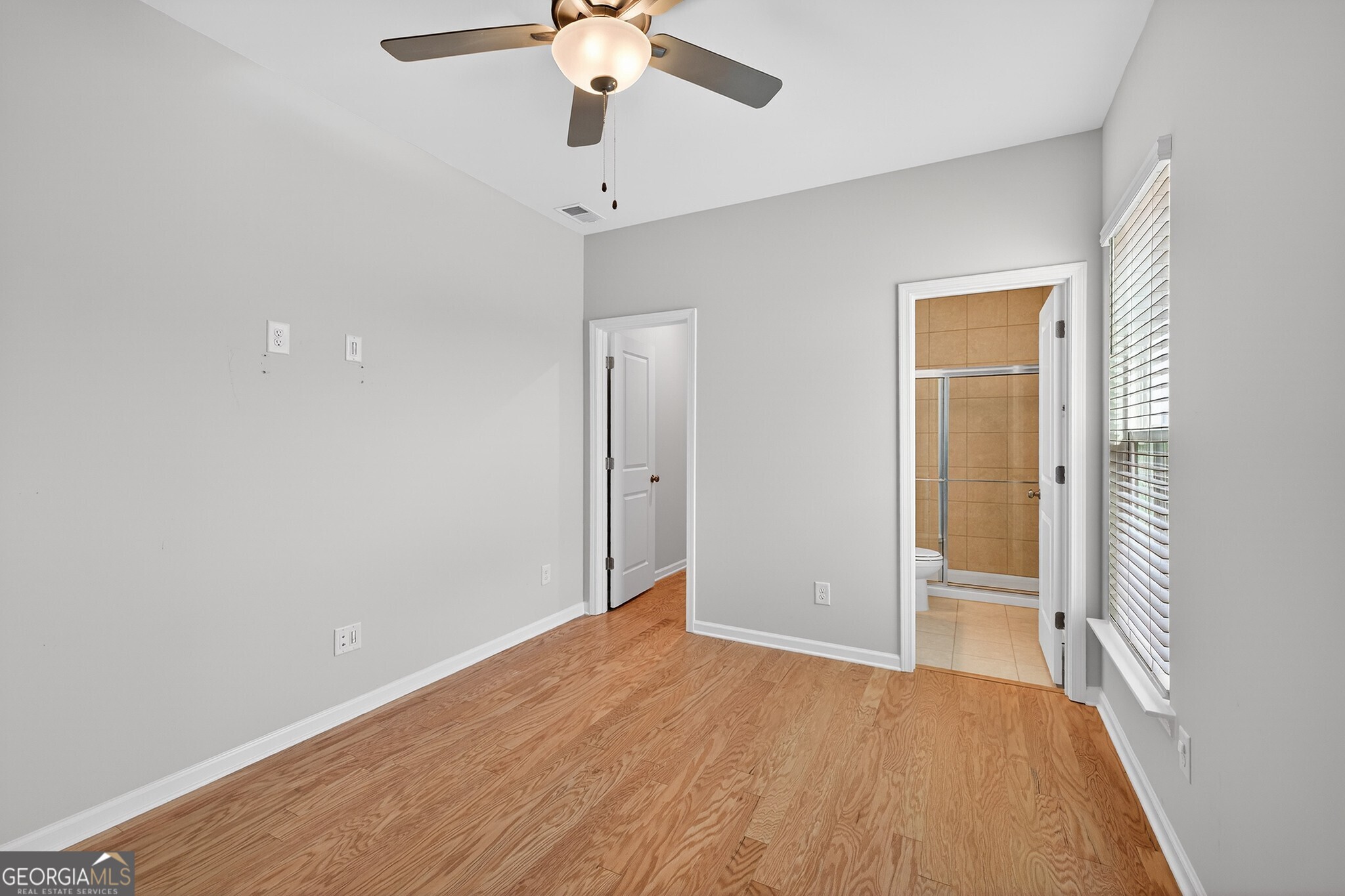 7277 Maple Brook Lane