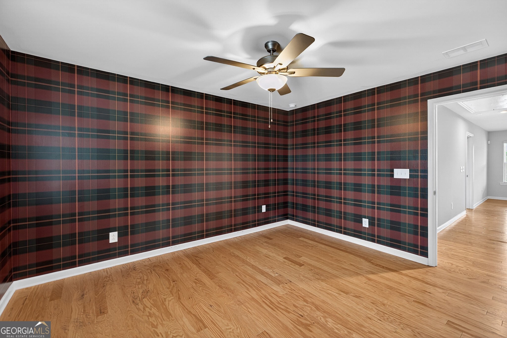 7277 Maple Brook Lane