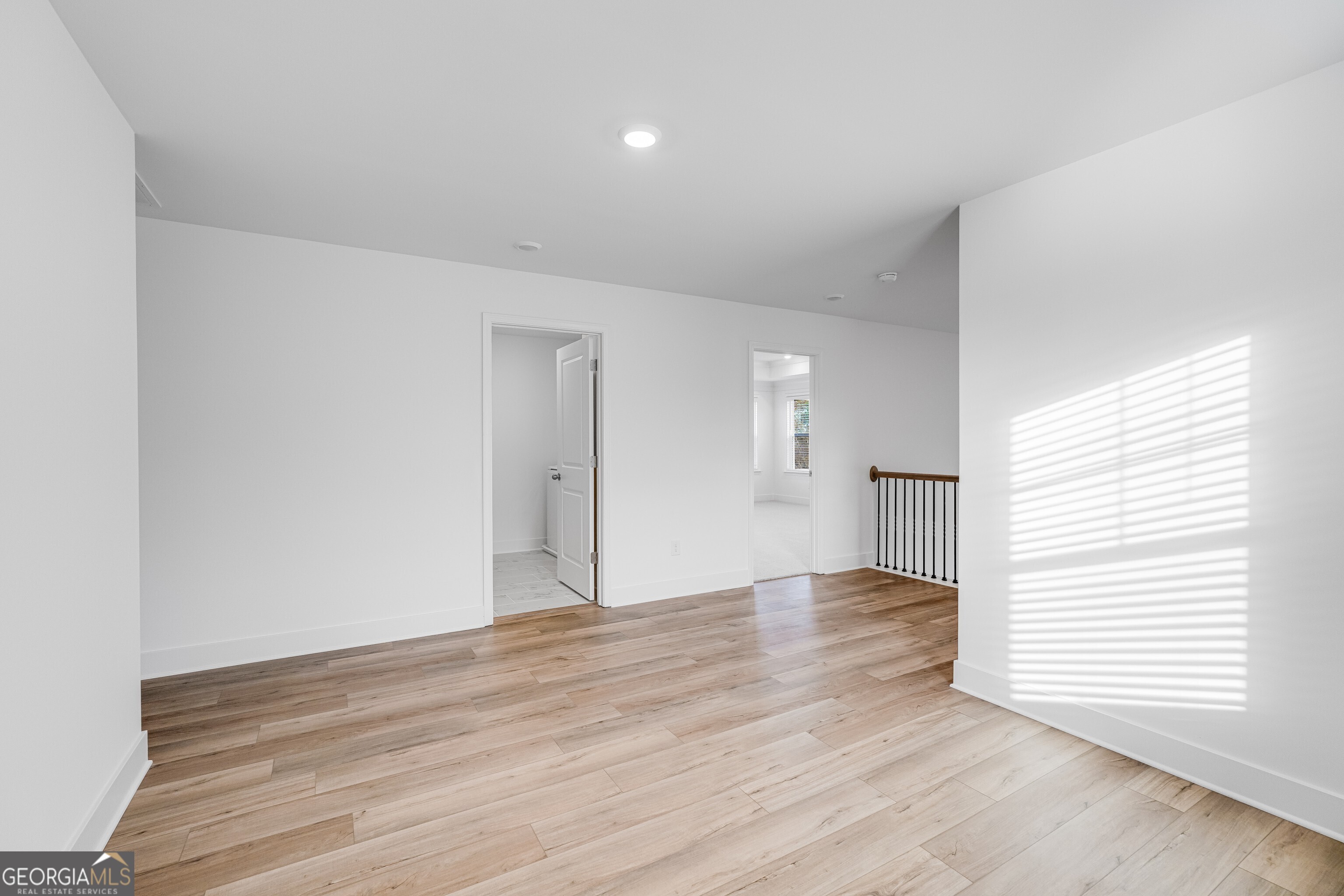 1040 Reagan Drive
