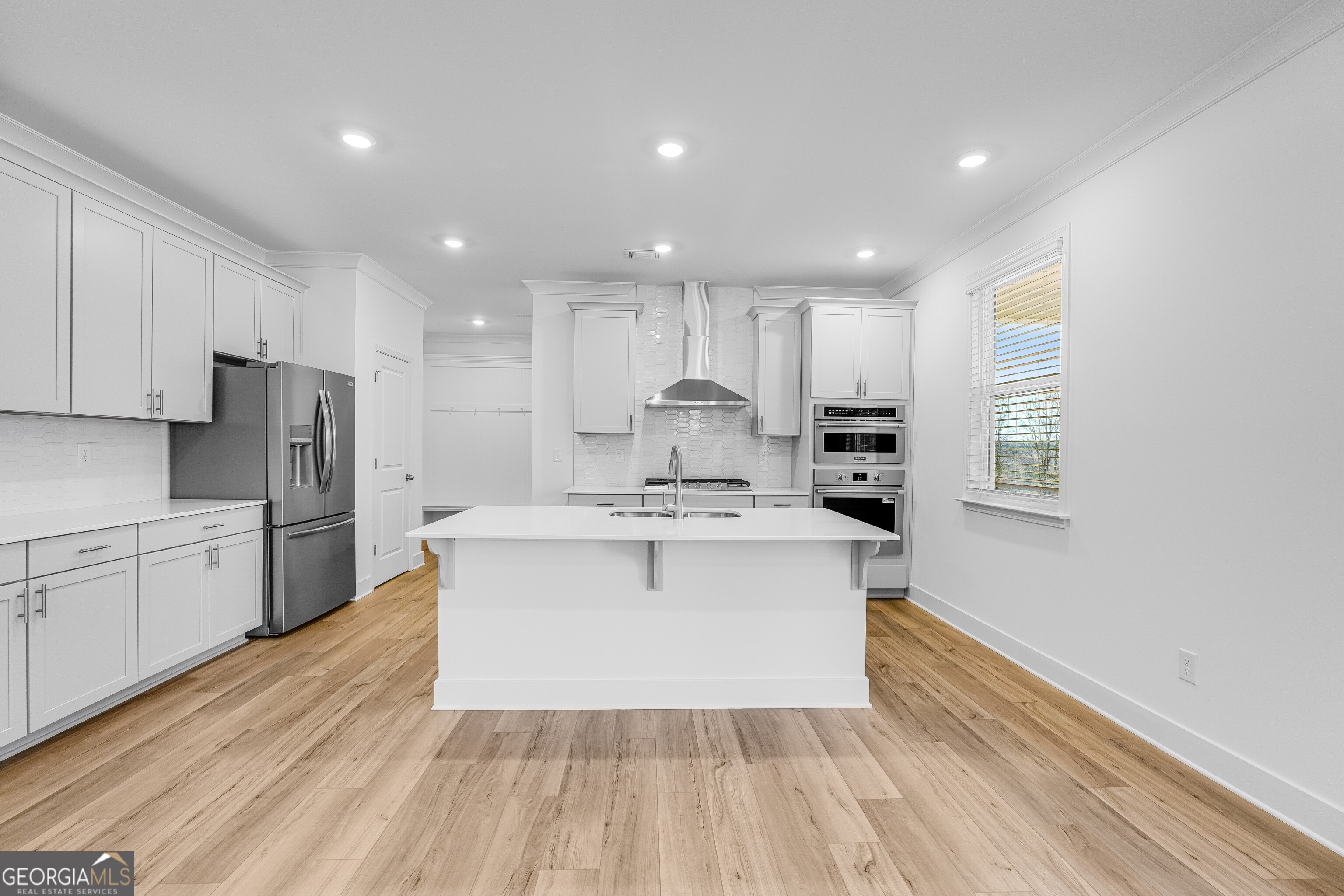 1040 Reagan Drive