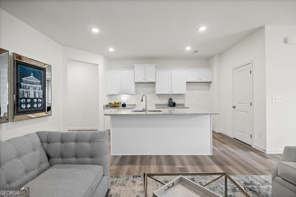 1581 Salem Drive # 80
