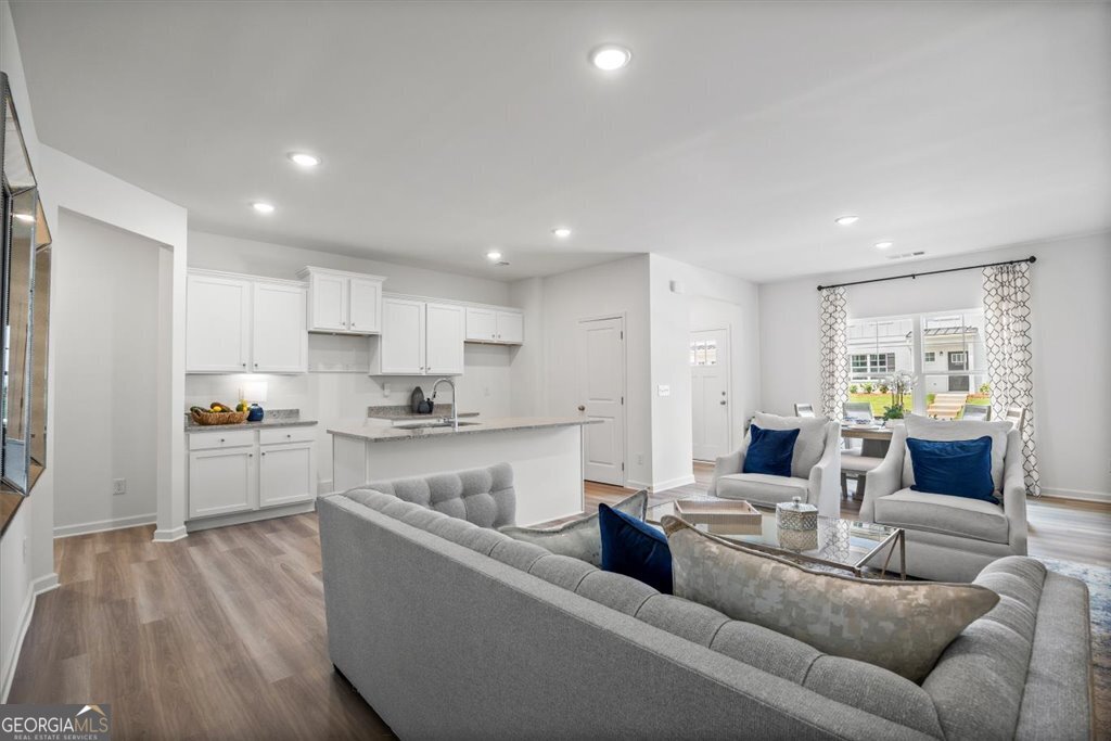 1581 Salem Drive # 80