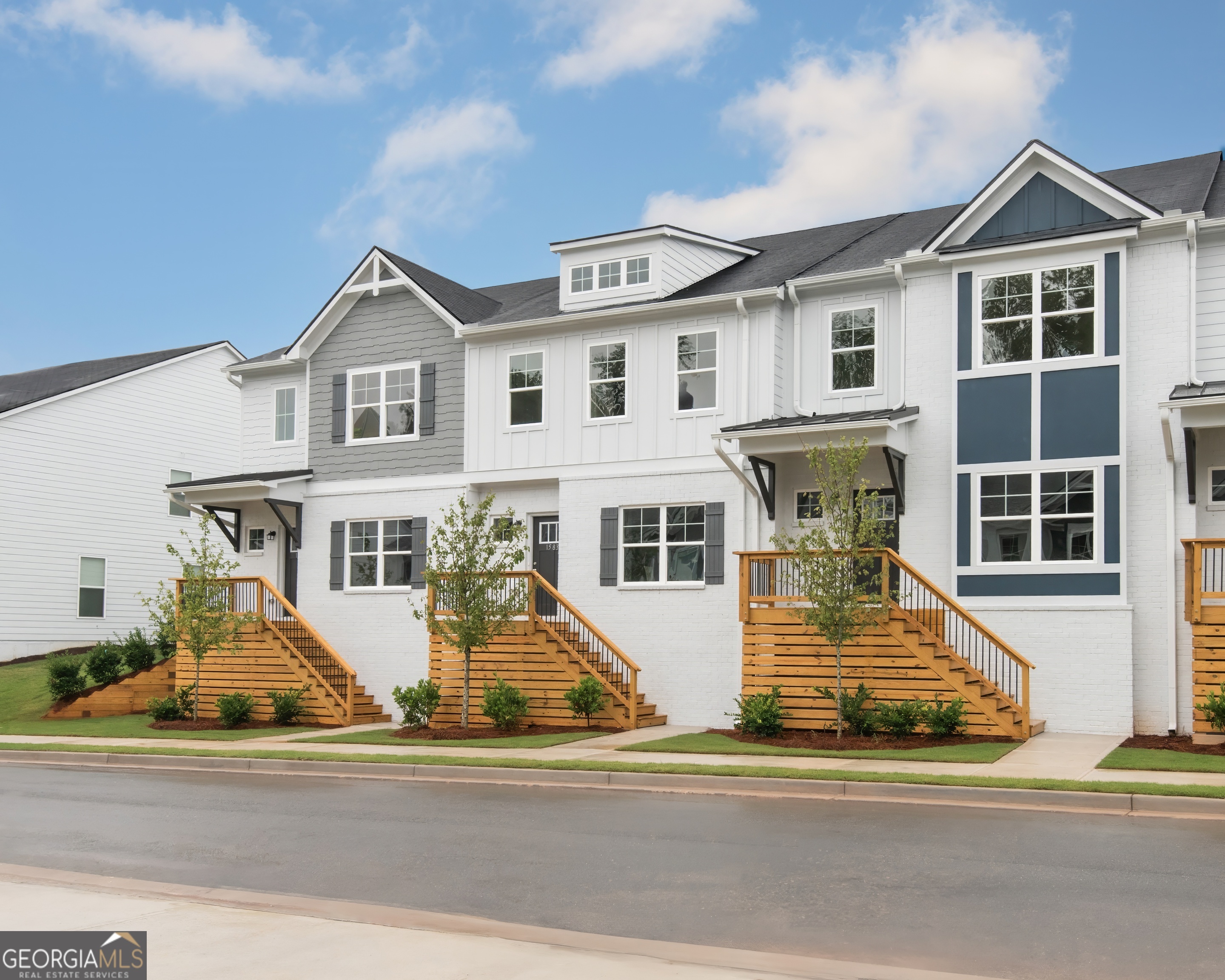 1581 Salem Drive # 80