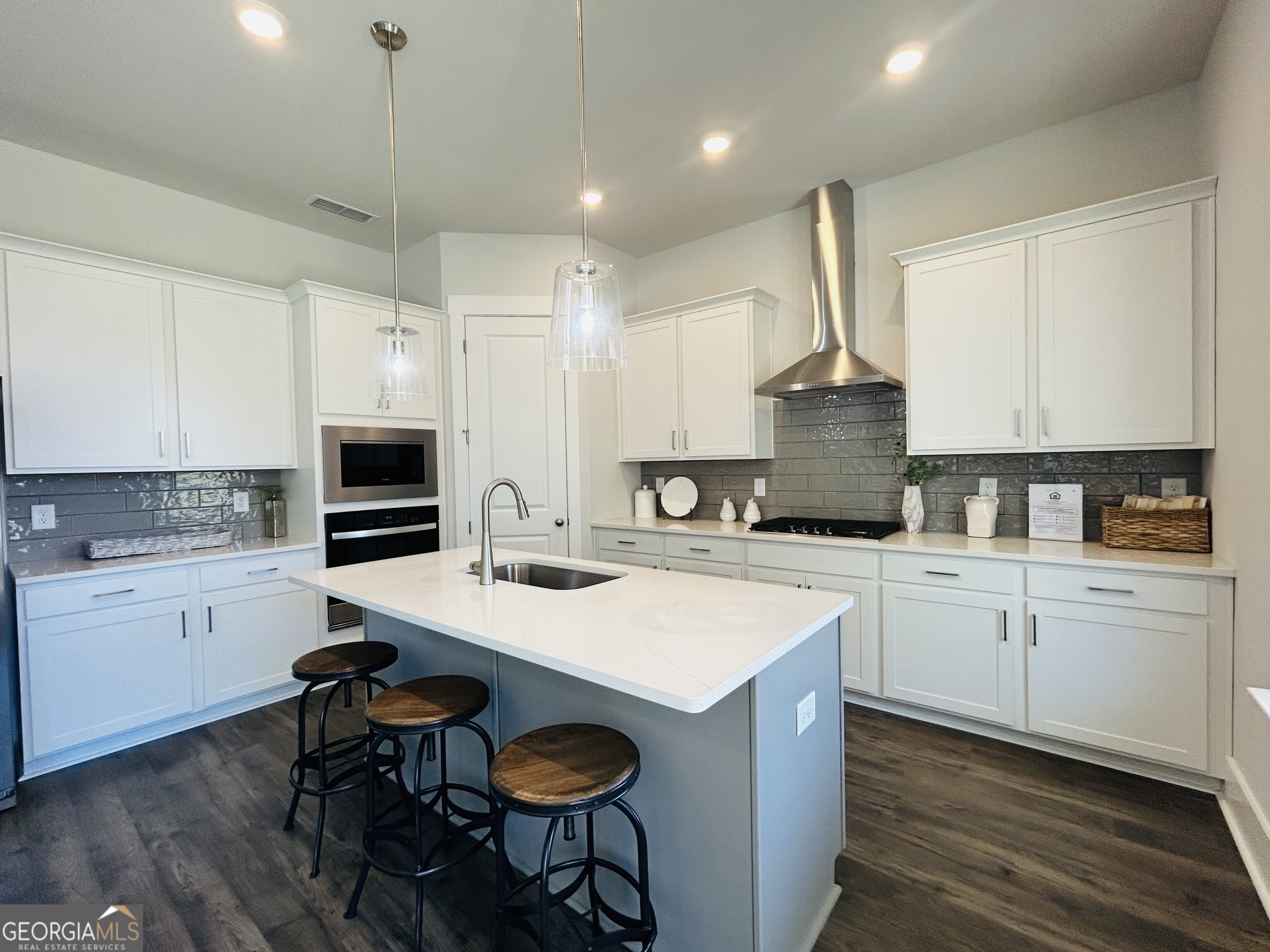 120 Crimson Feather Drive