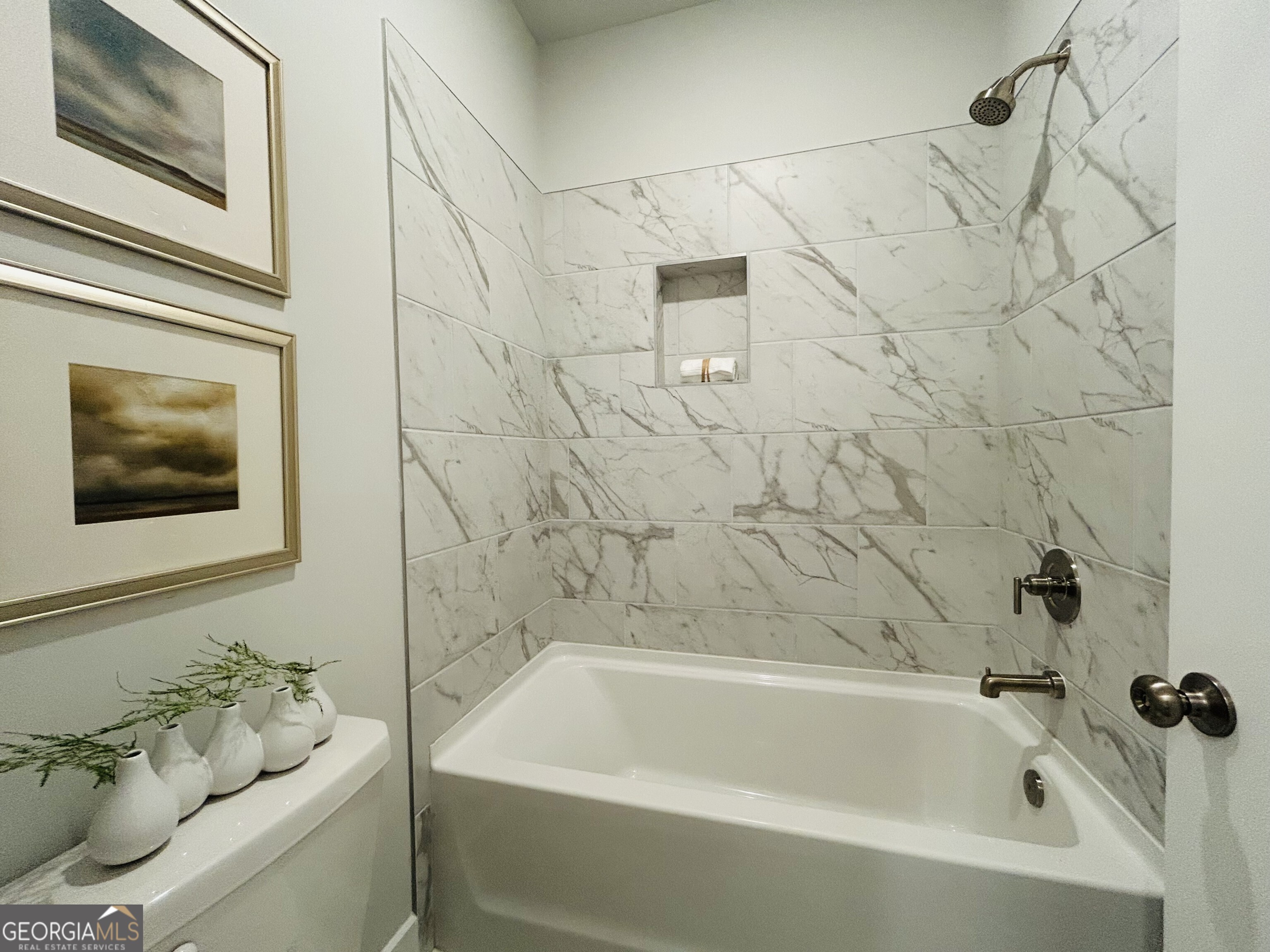 120 Crimson Feather Drive