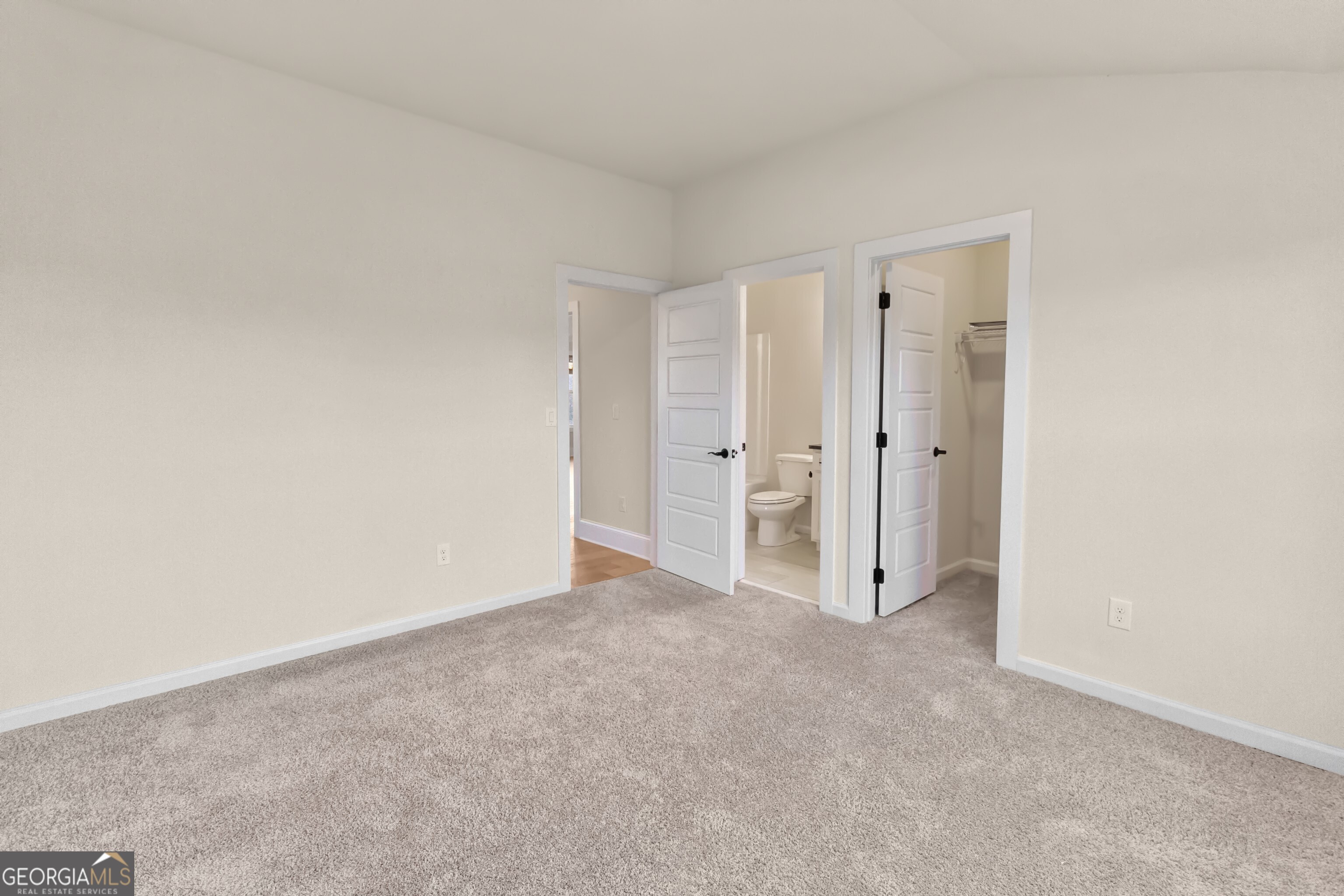 4725 Cardinal Ridge Way