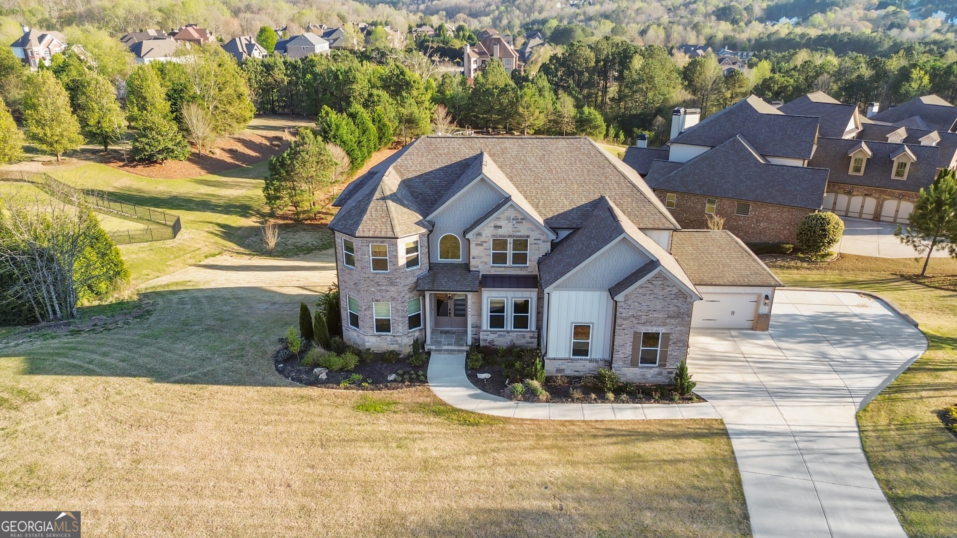 4725 Cardinal Ridge Way
