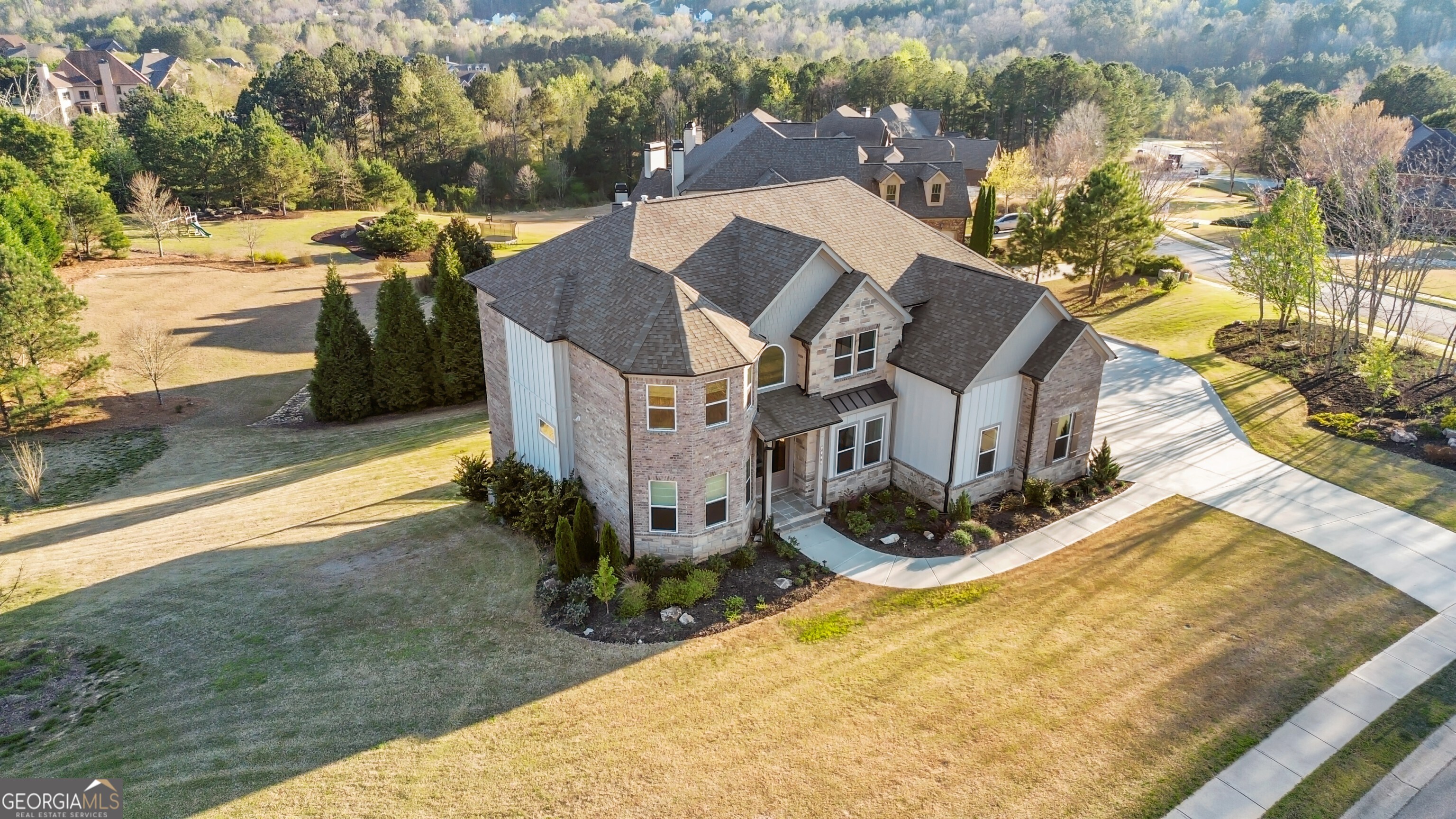 4725 Cardinal Ridge Way