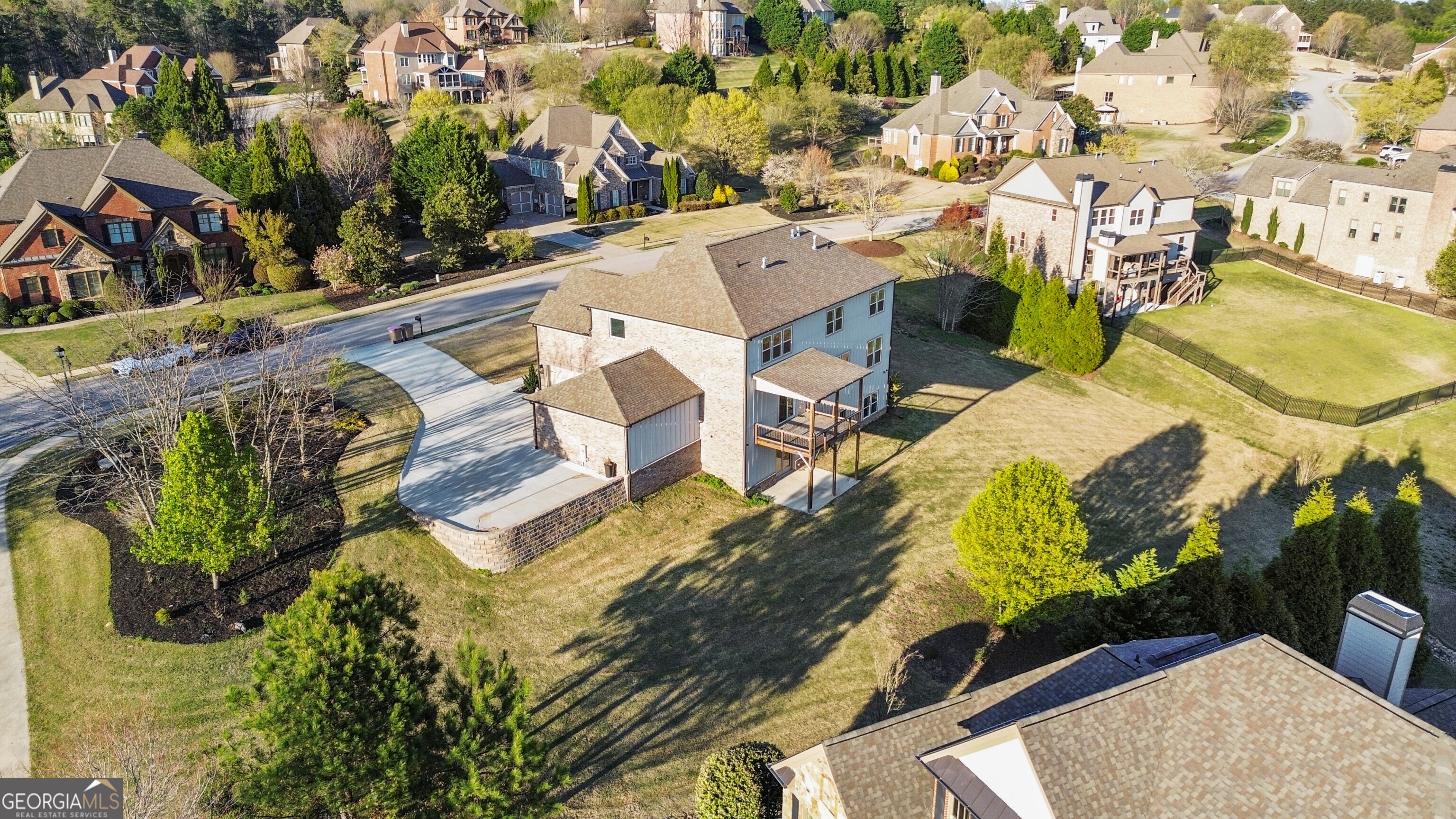 4725 Cardinal Ridge Way