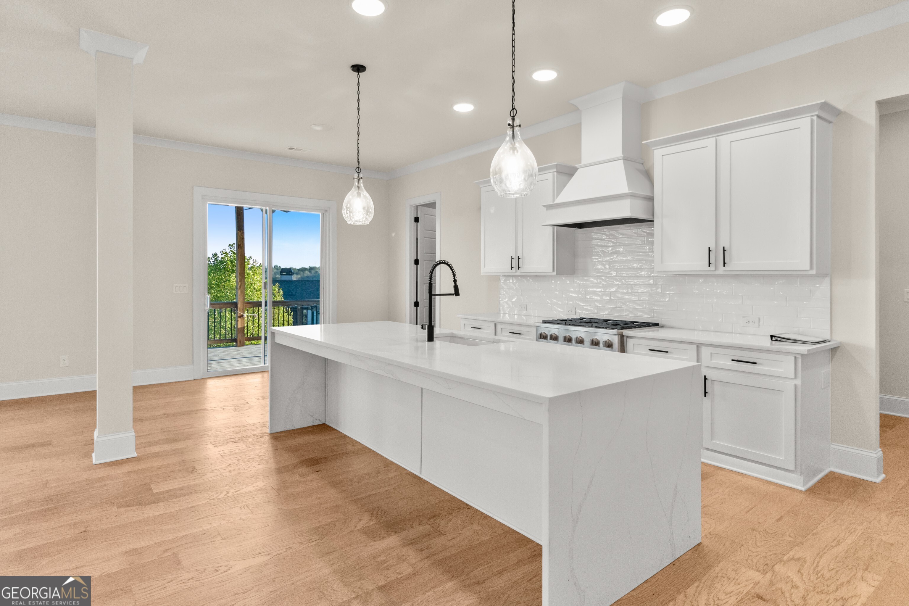 4725 Cardinal Ridge Way