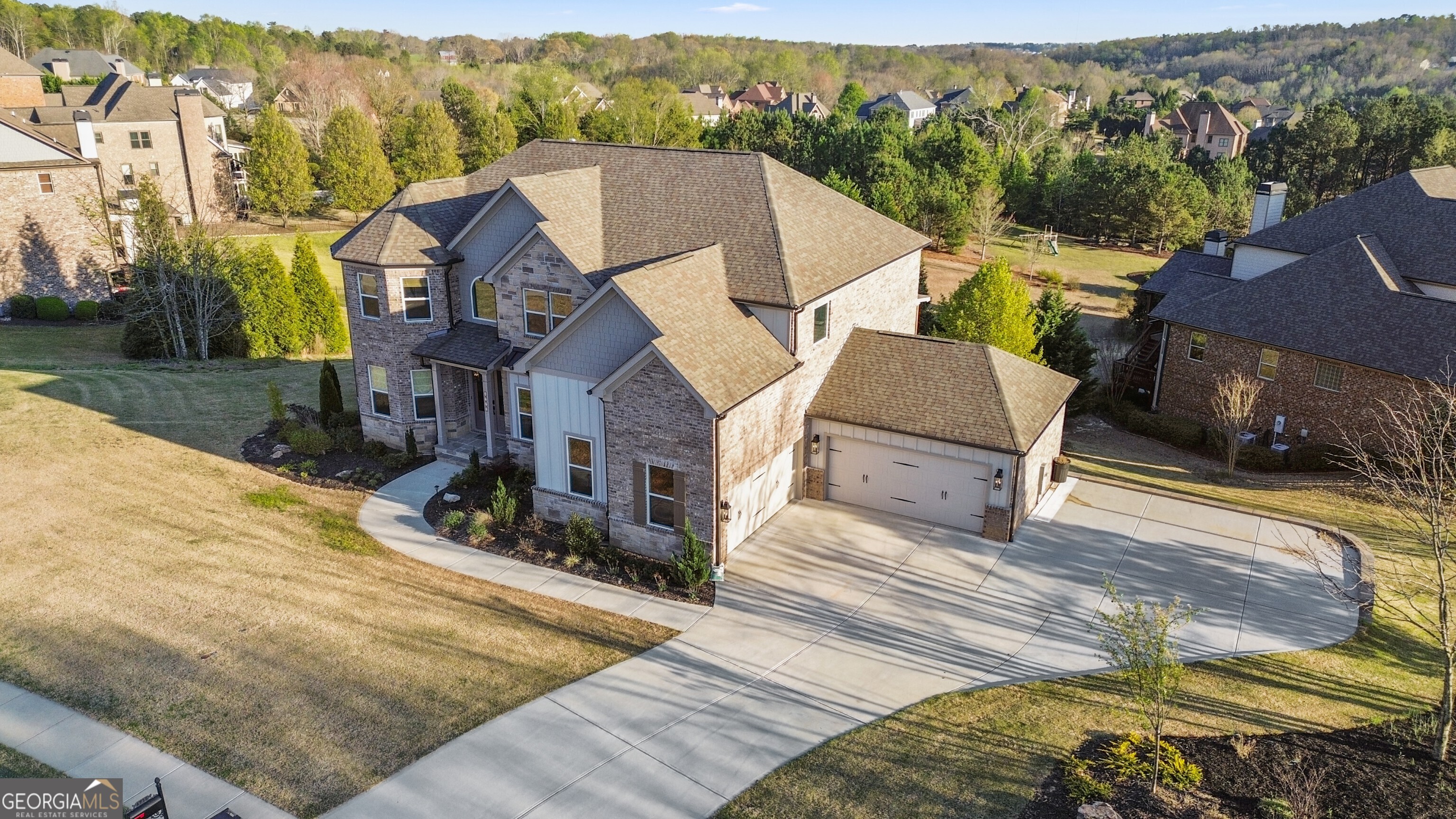 4725 Cardinal Ridge Way
