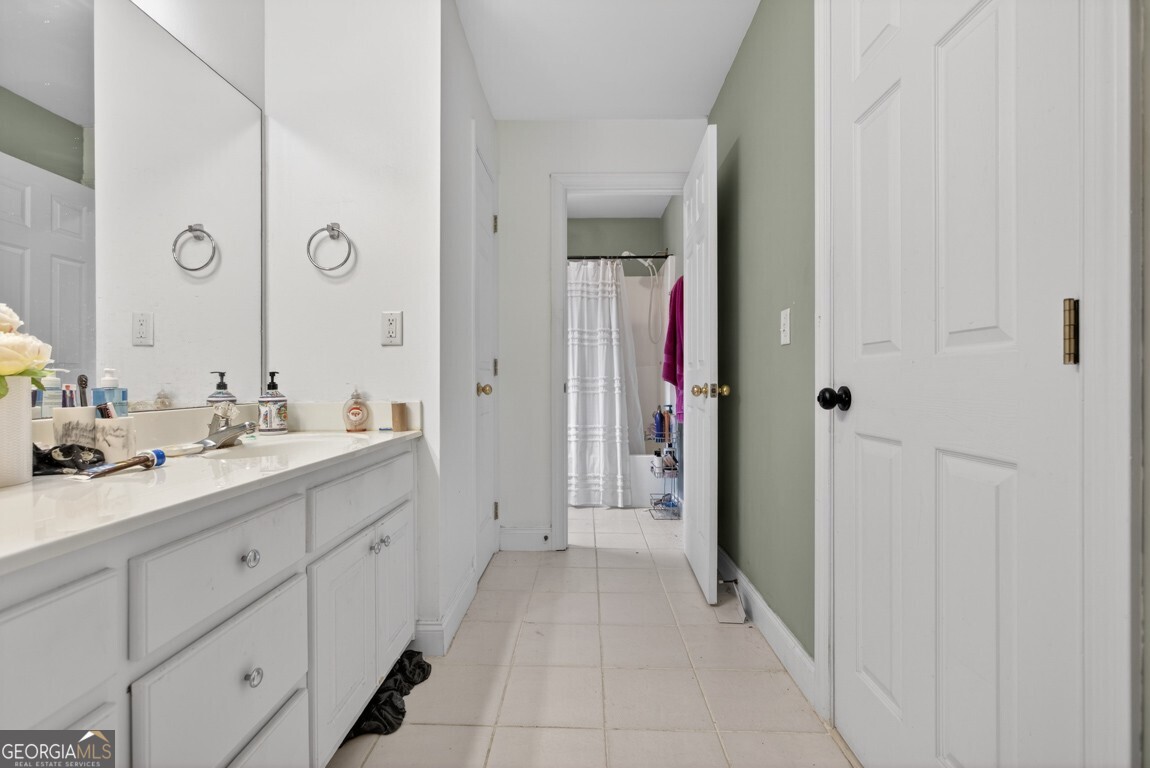 2115 Lee Patrick Drive