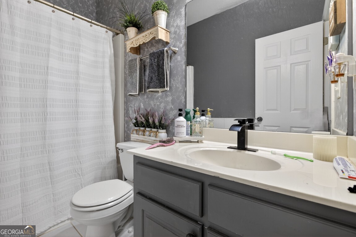 2115 Lee Patrick Drive