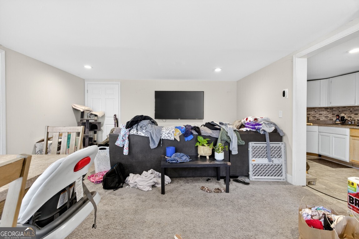 2115 Lee Patrick Drive