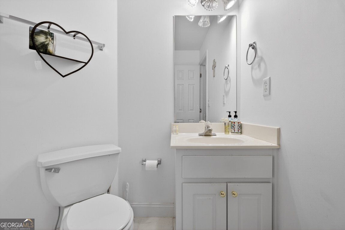 2115 Lee Patrick Drive