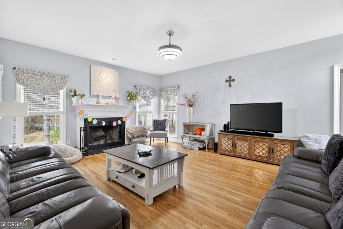 2115 Lee Patrick Drive