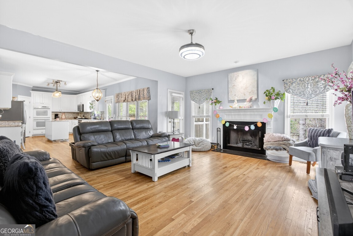 2115 Lee Patrick Drive