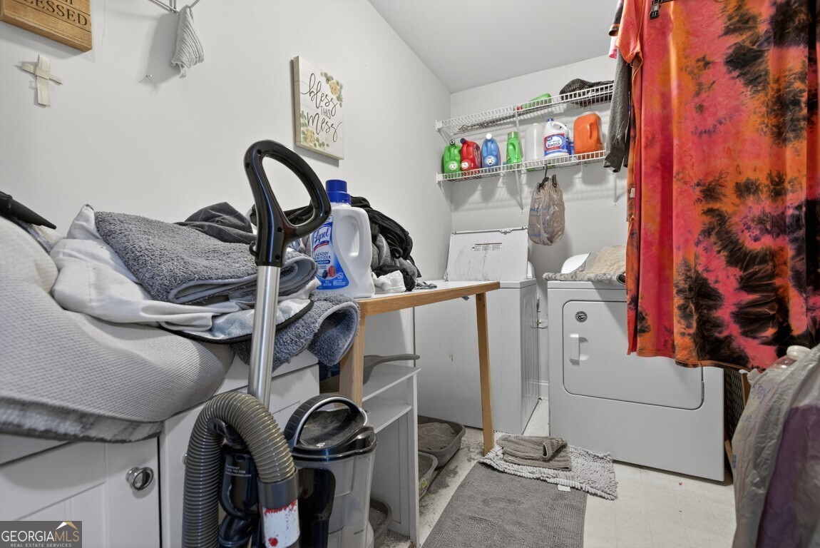 2115 Lee Patrick Drive