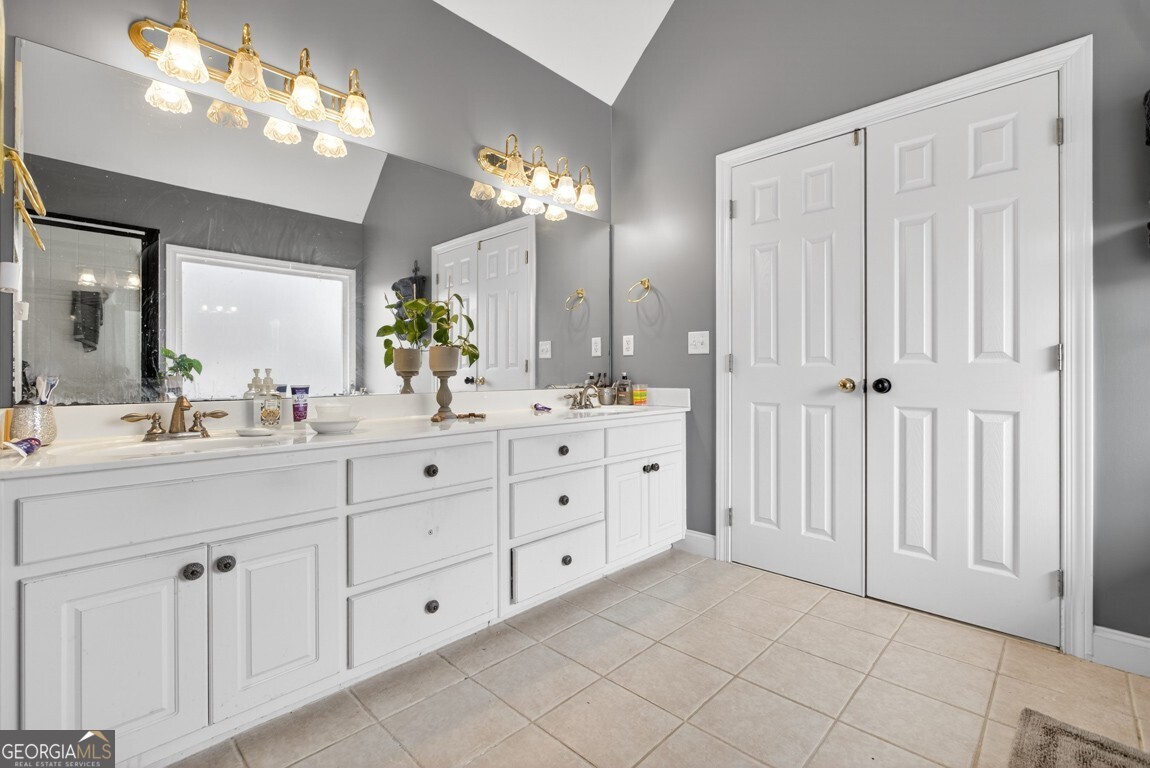 2115 Lee Patrick Drive