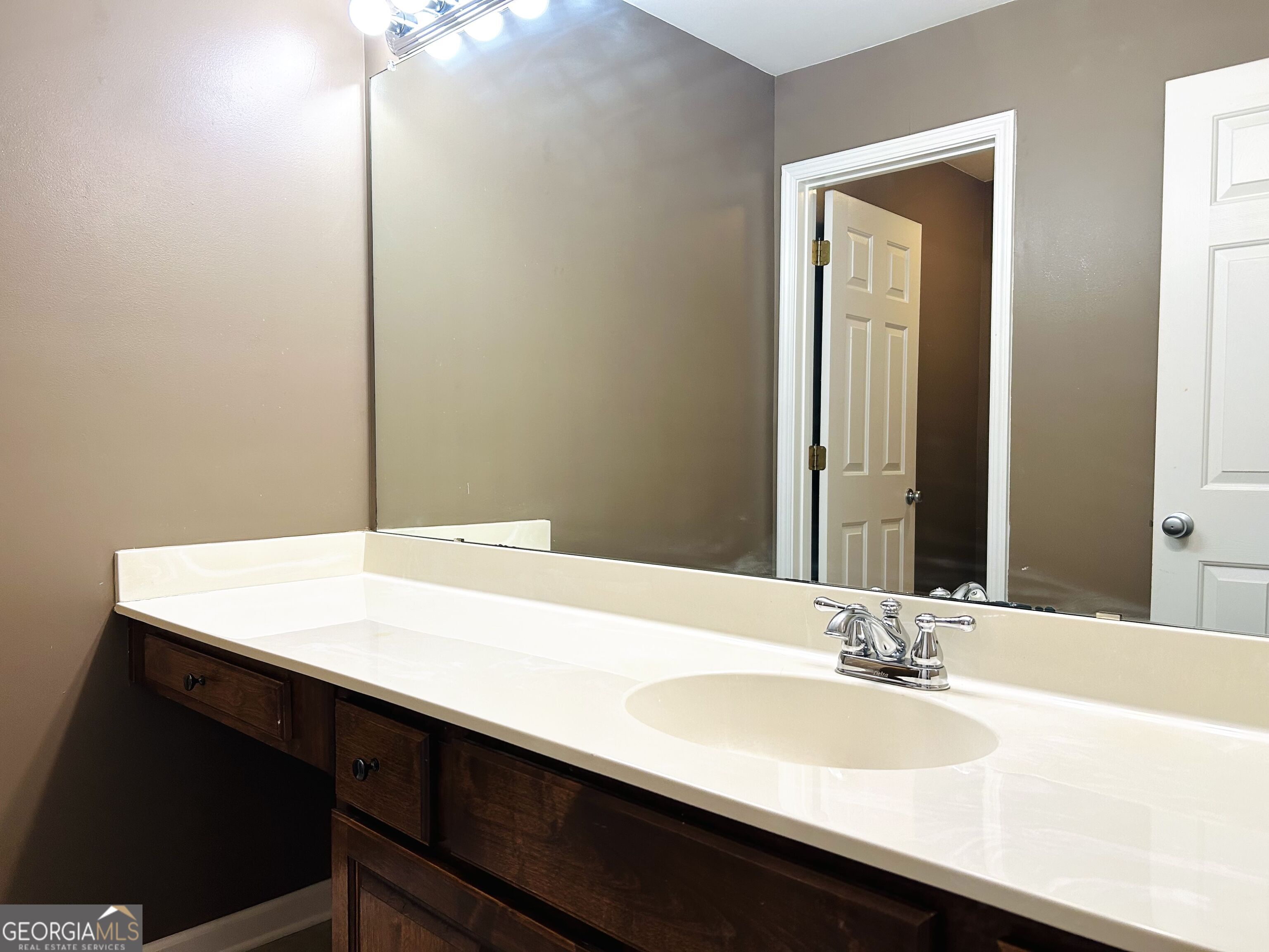 7613 Cedar Grove Court