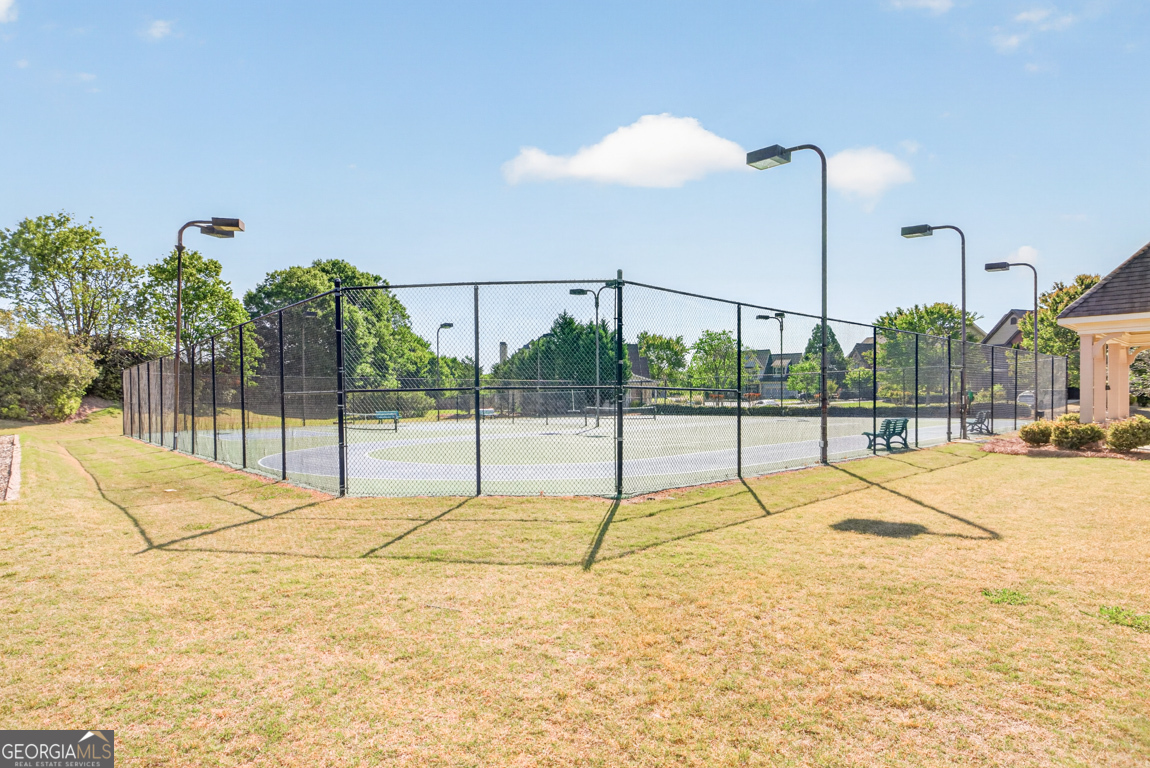 928 Shannon Mist Drive