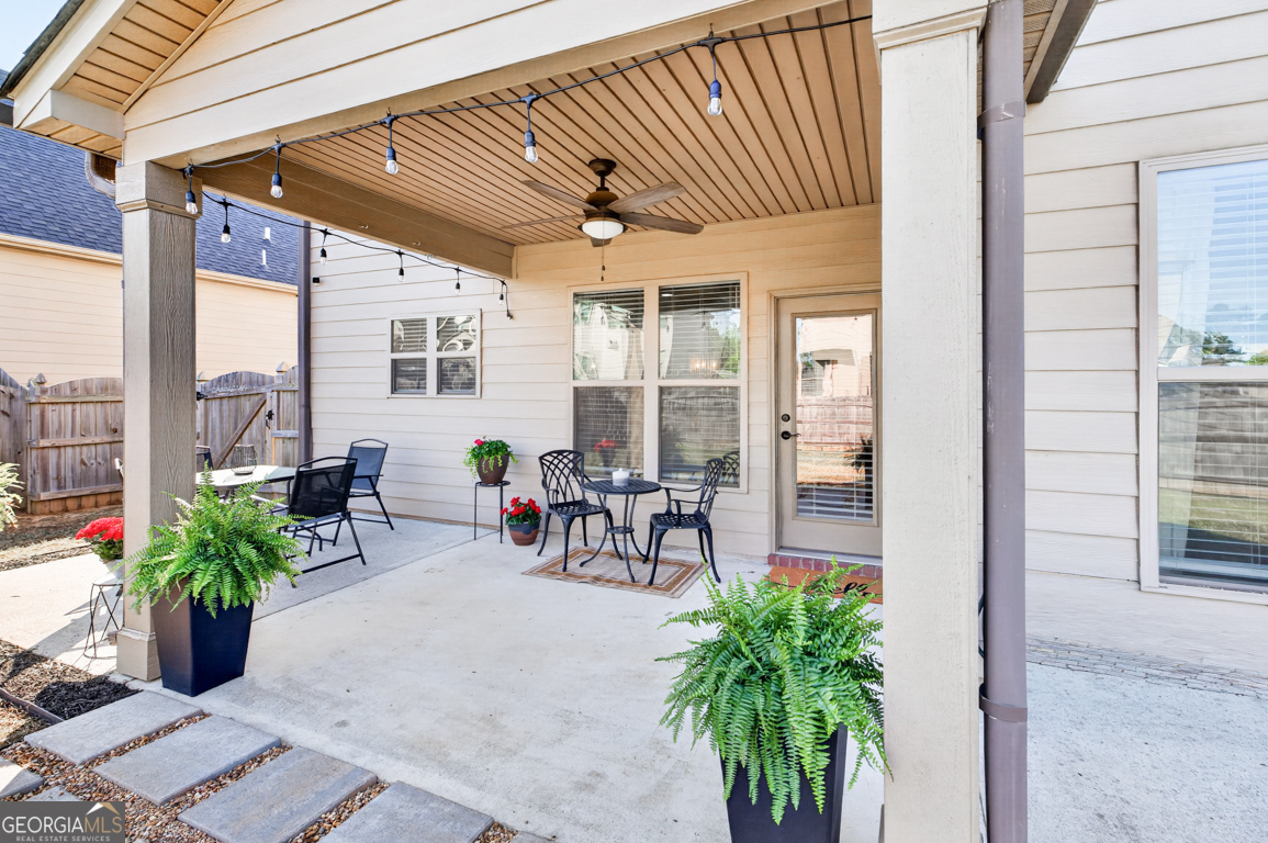 928 Shannon Mist Drive