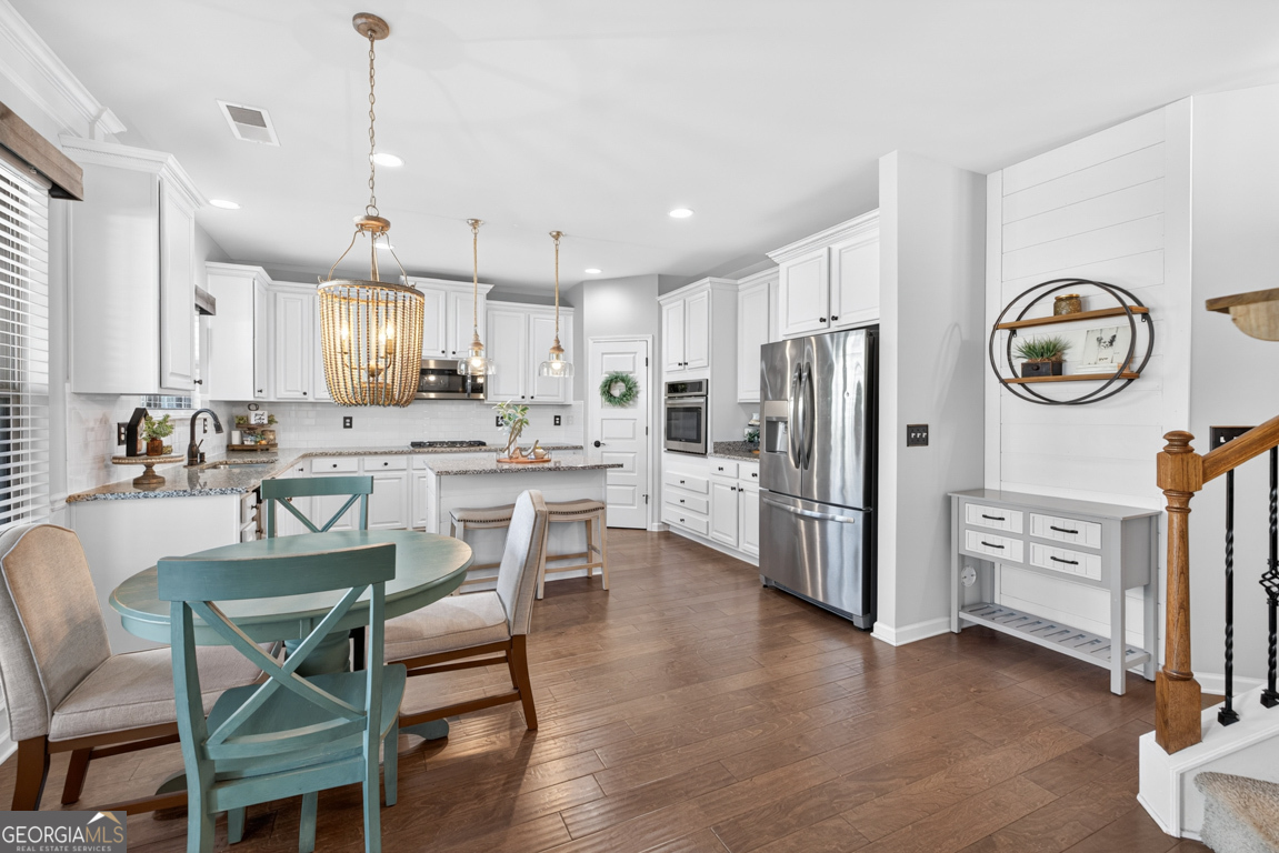 928 Shannon Mist Drive