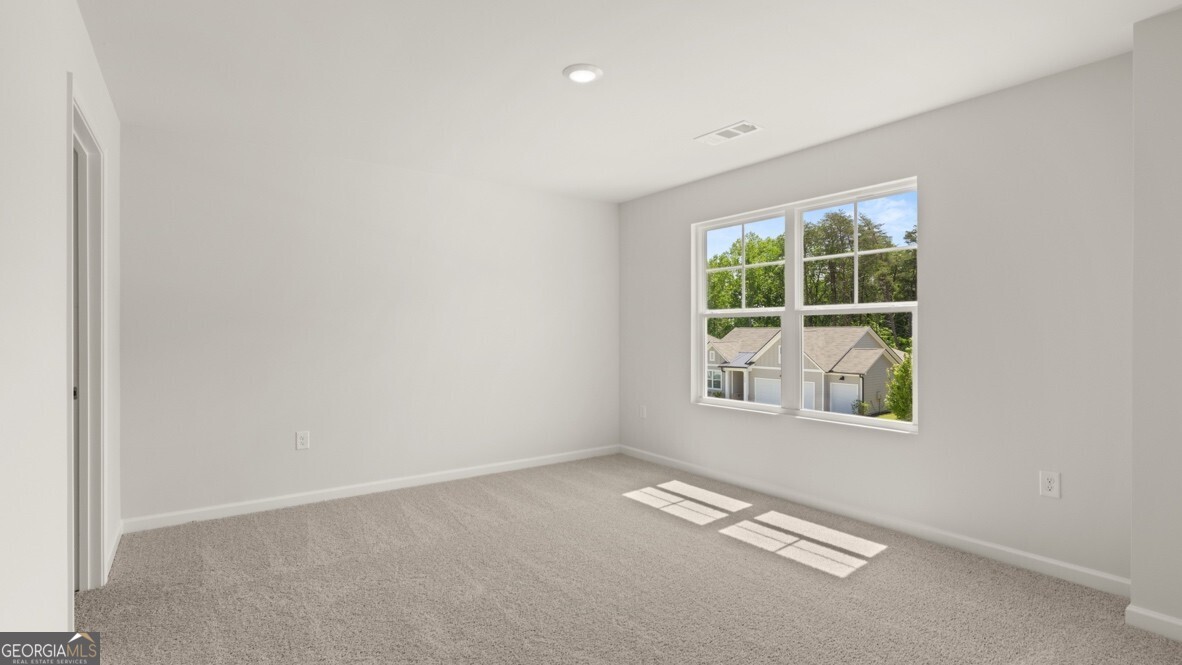 4068 Peregrine Way