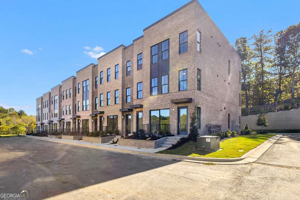 754 Urban Grange Way