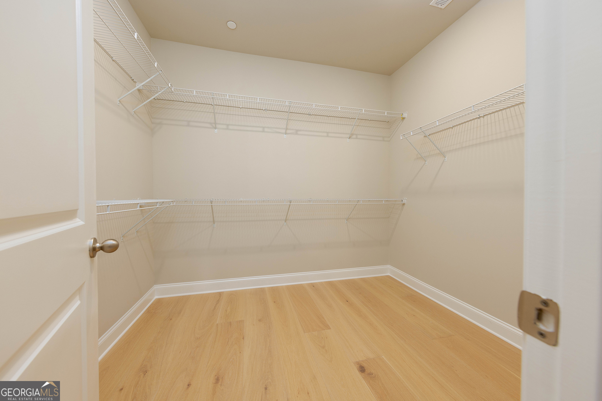 5604 Meadowstone Walk