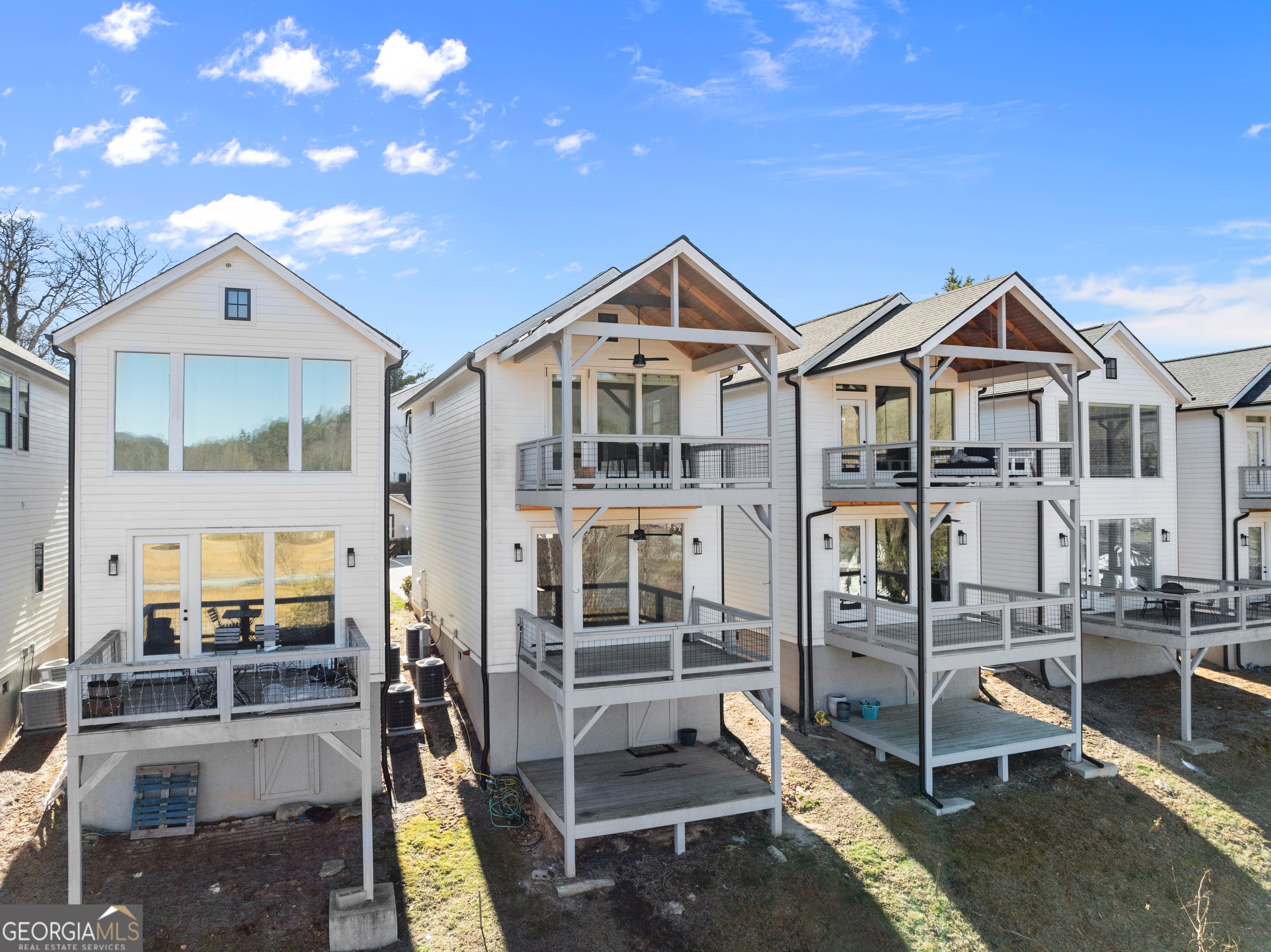 35 Cottonwood Street