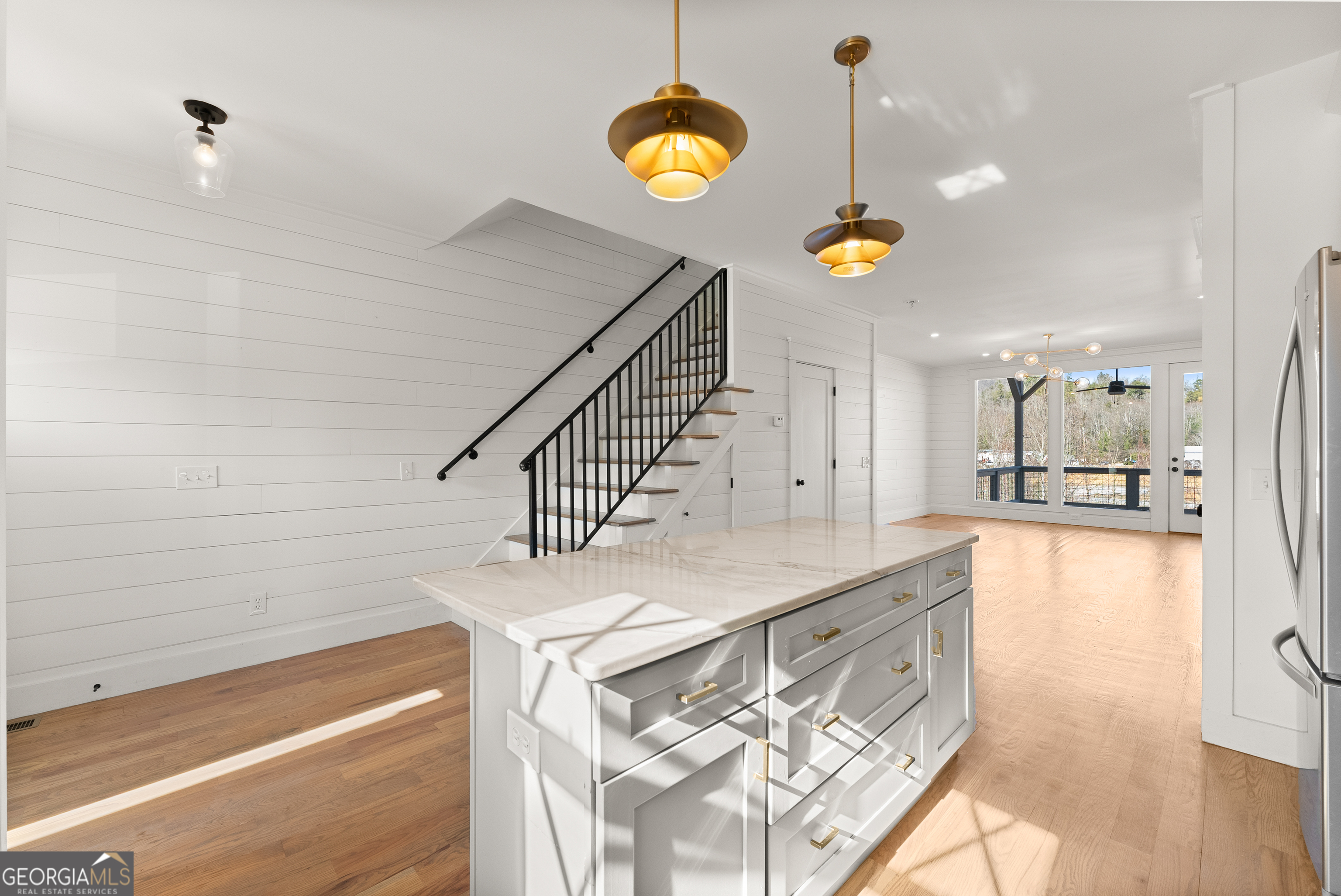 35 Cottonwood Street