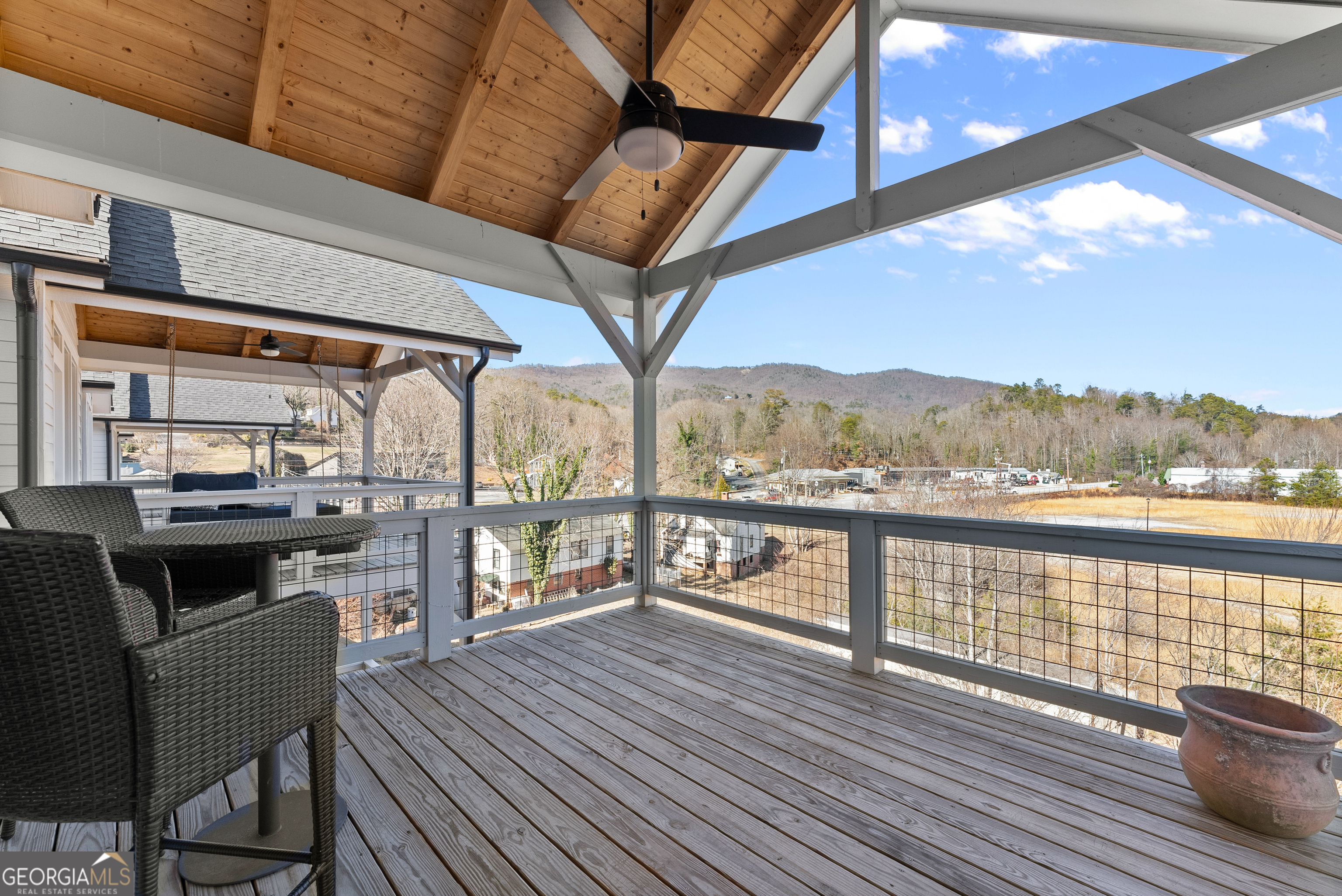 35 Cottonwood Street