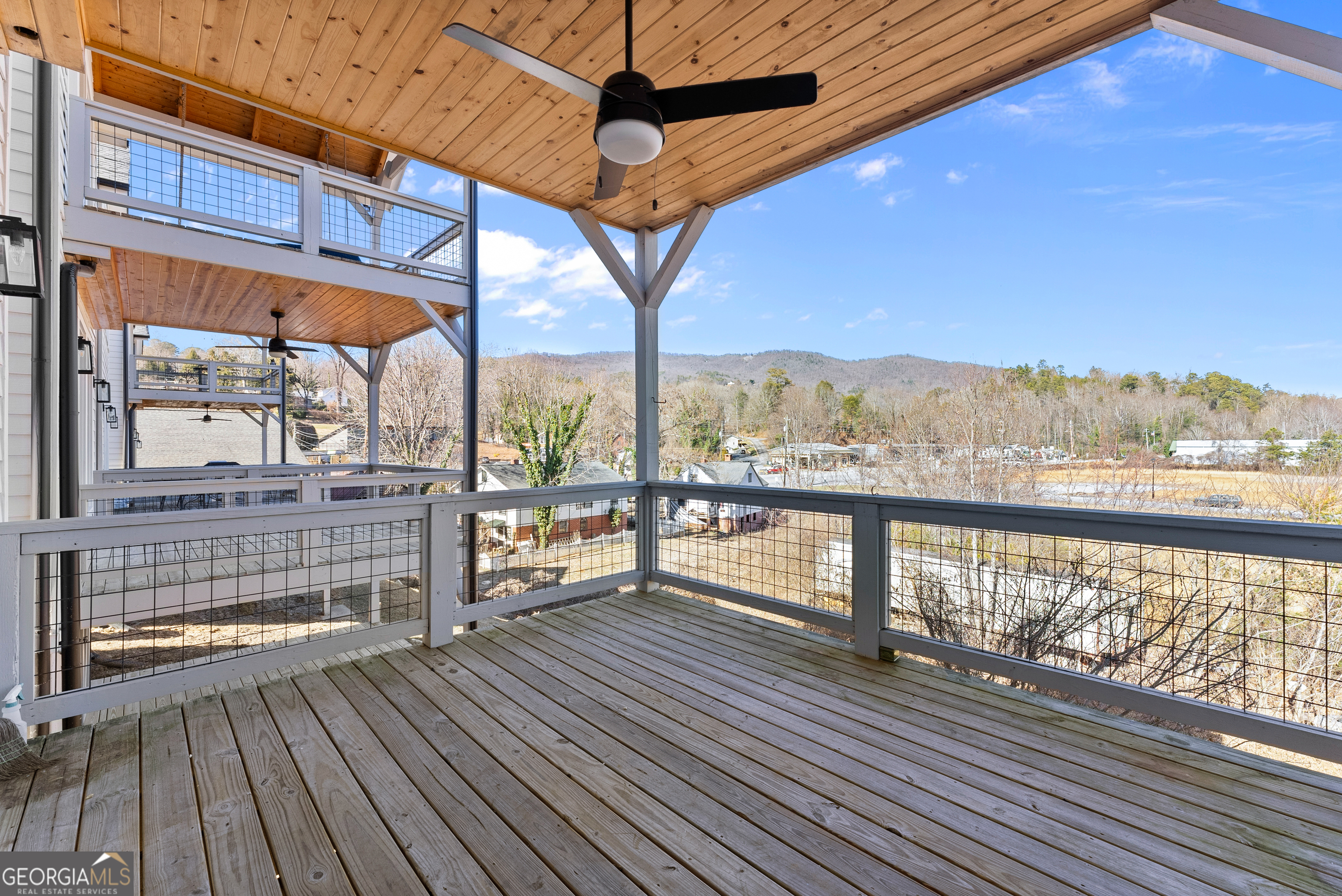 35 Cottonwood Street