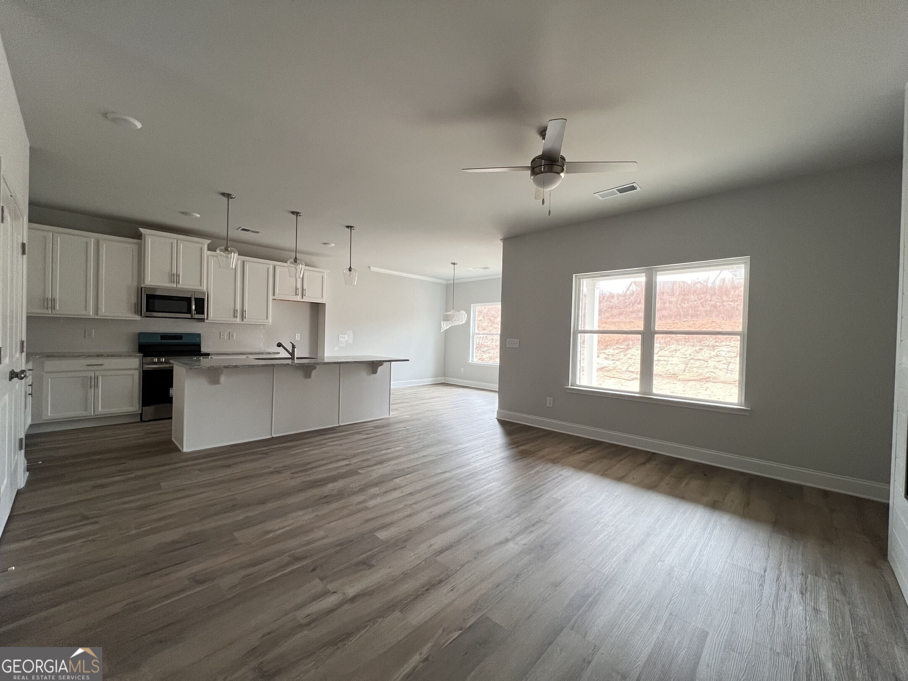176 Greenview Court