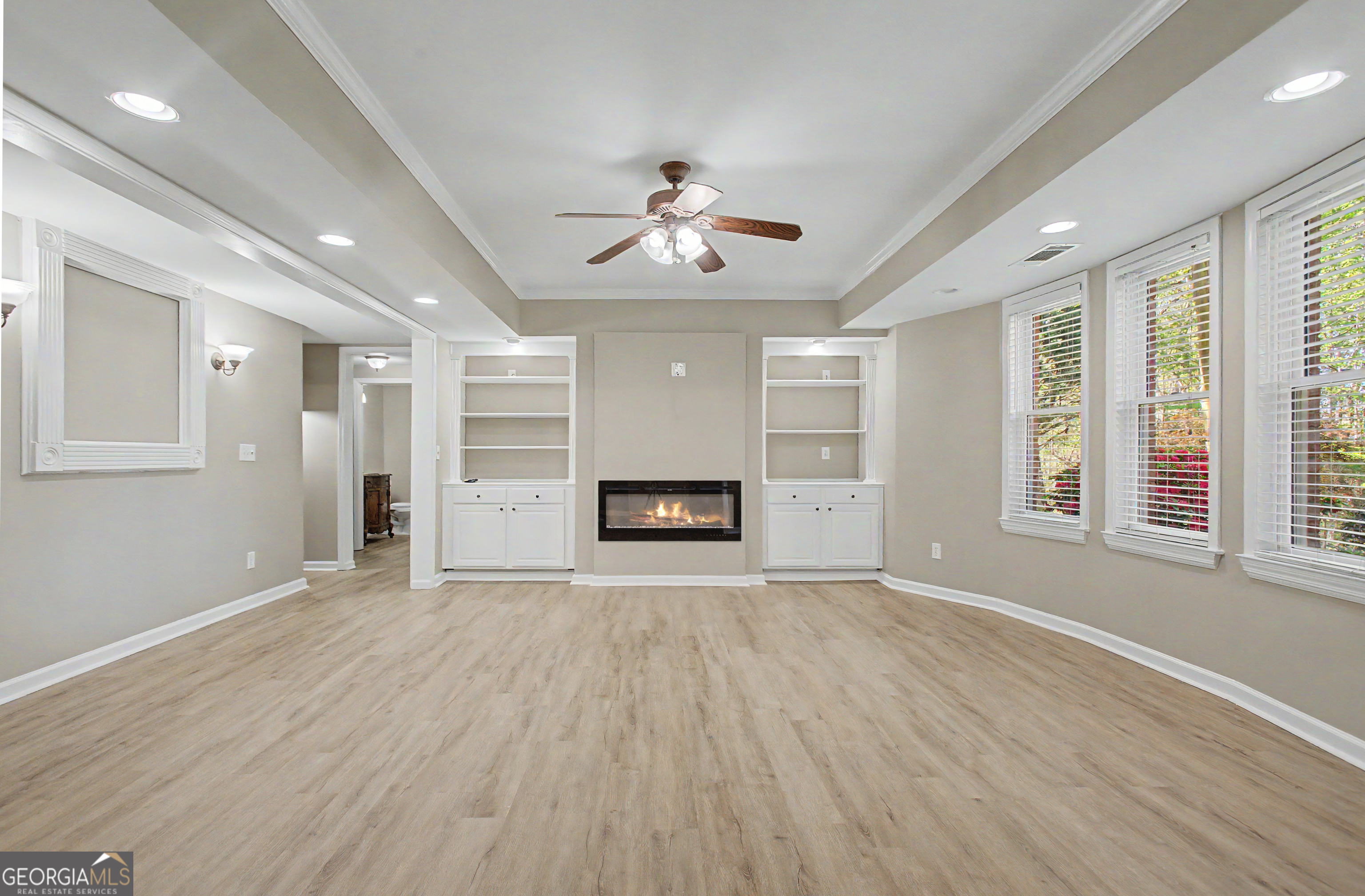 1660 Archmont Circle