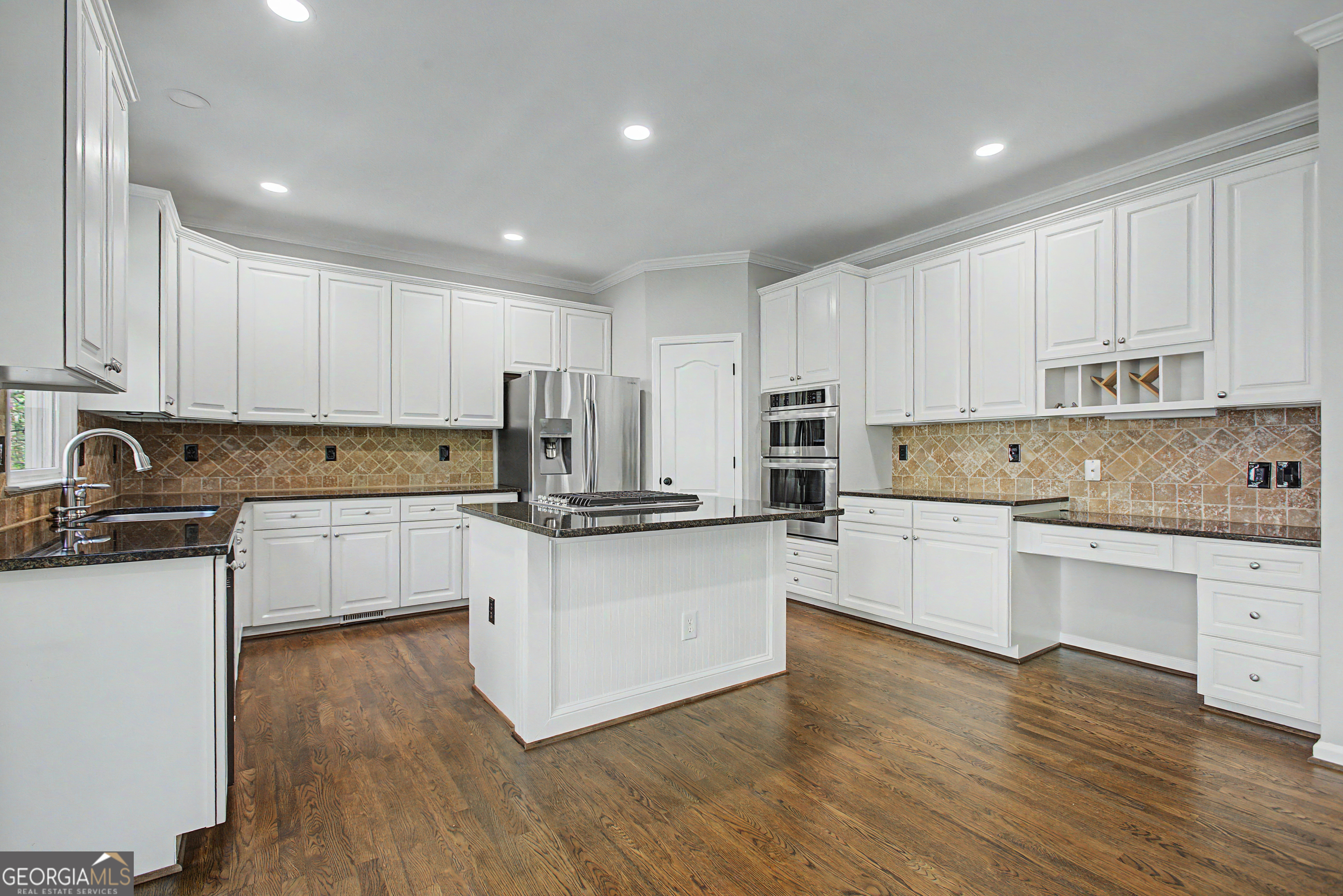 1660 Archmont Circle